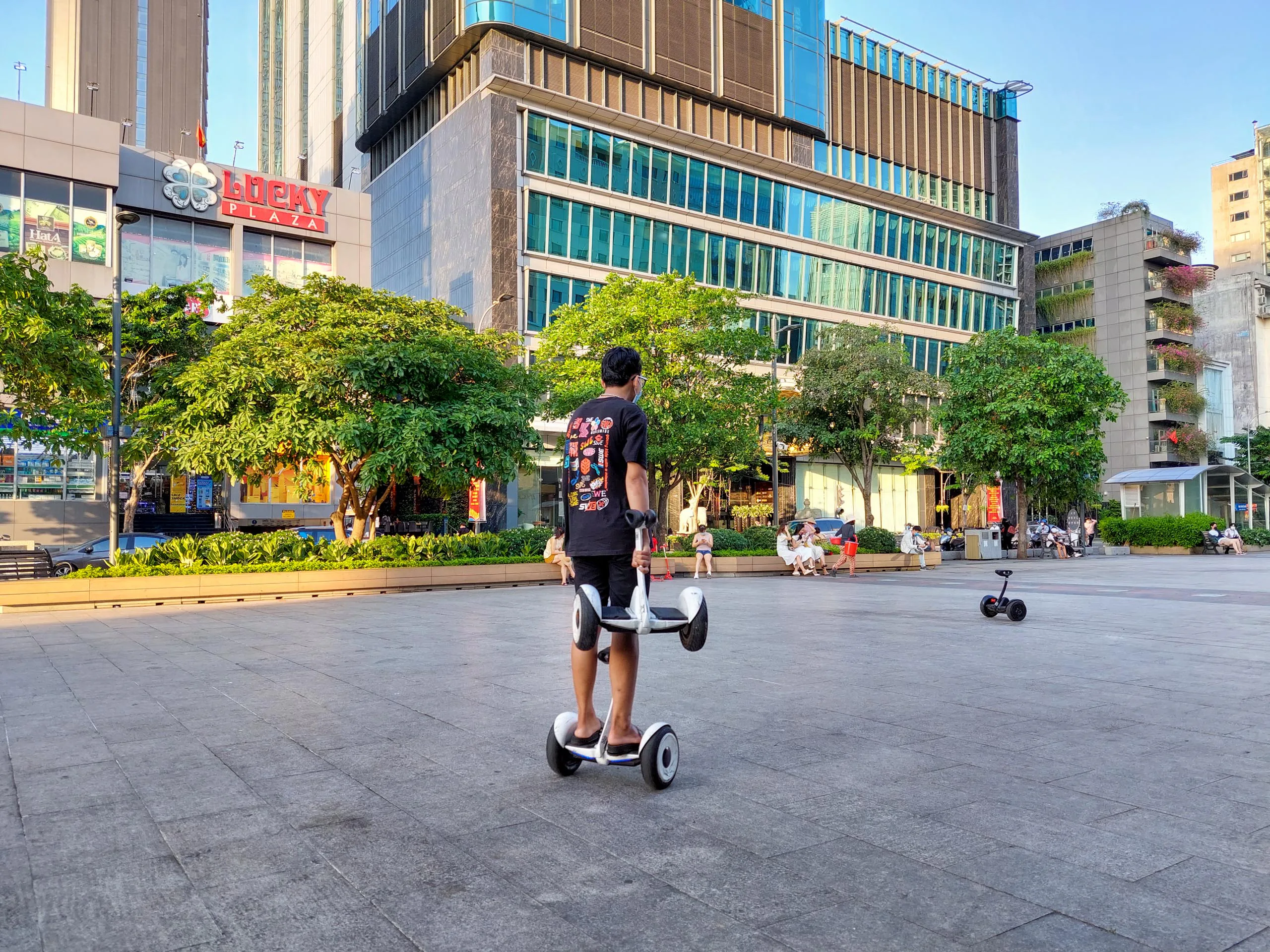 Khám phá thú vui mới của giới trẻ Sài Gòn: Chơi gì và check in sống ảo ở đâu