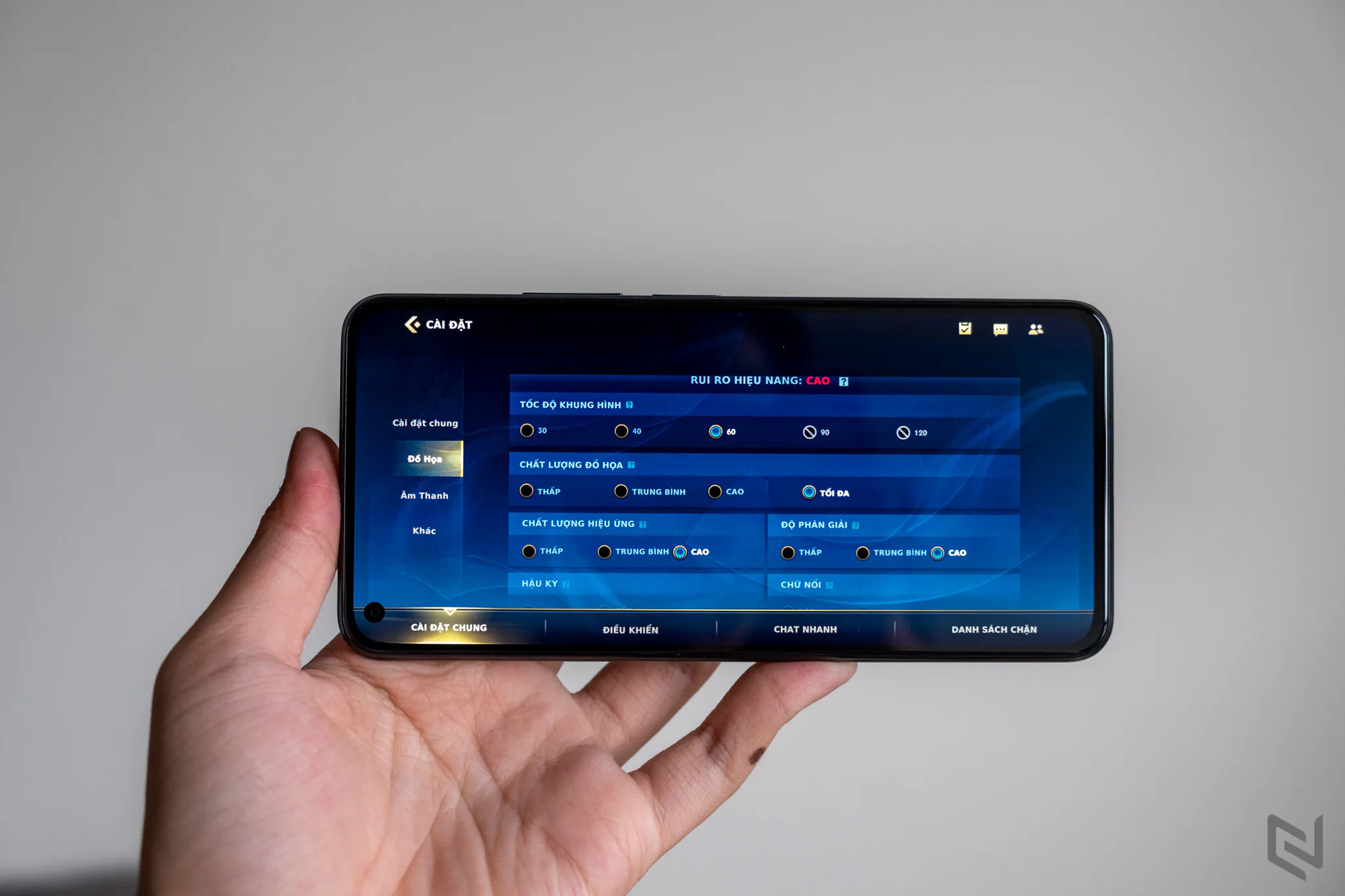 Trên tay Xiaomi Mi 11 Lite: Mỏng nhẹ nhưng rất mạnh mẽ, đối thủ đáng gờm trong phân khúc