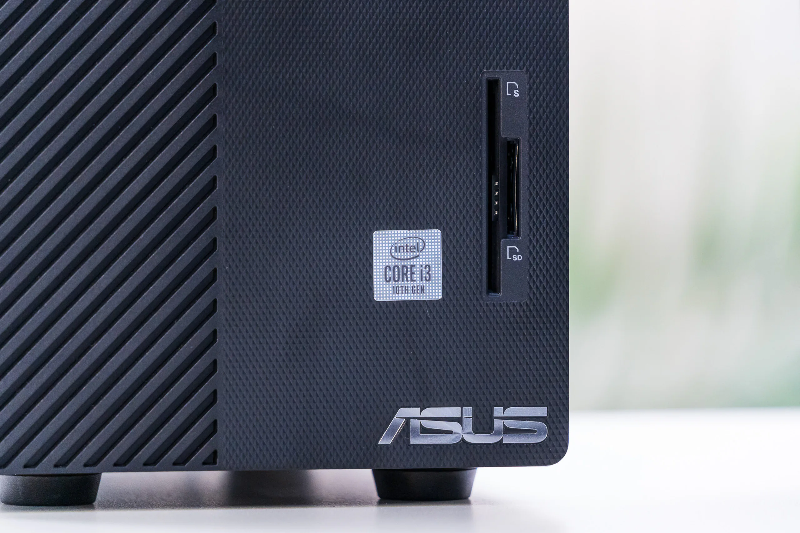 Bài toán "hiệu suất-linh hoạt-tiết kiệm" cho doanh nghiệp cùng máy bộ ASUS ExpertCenter