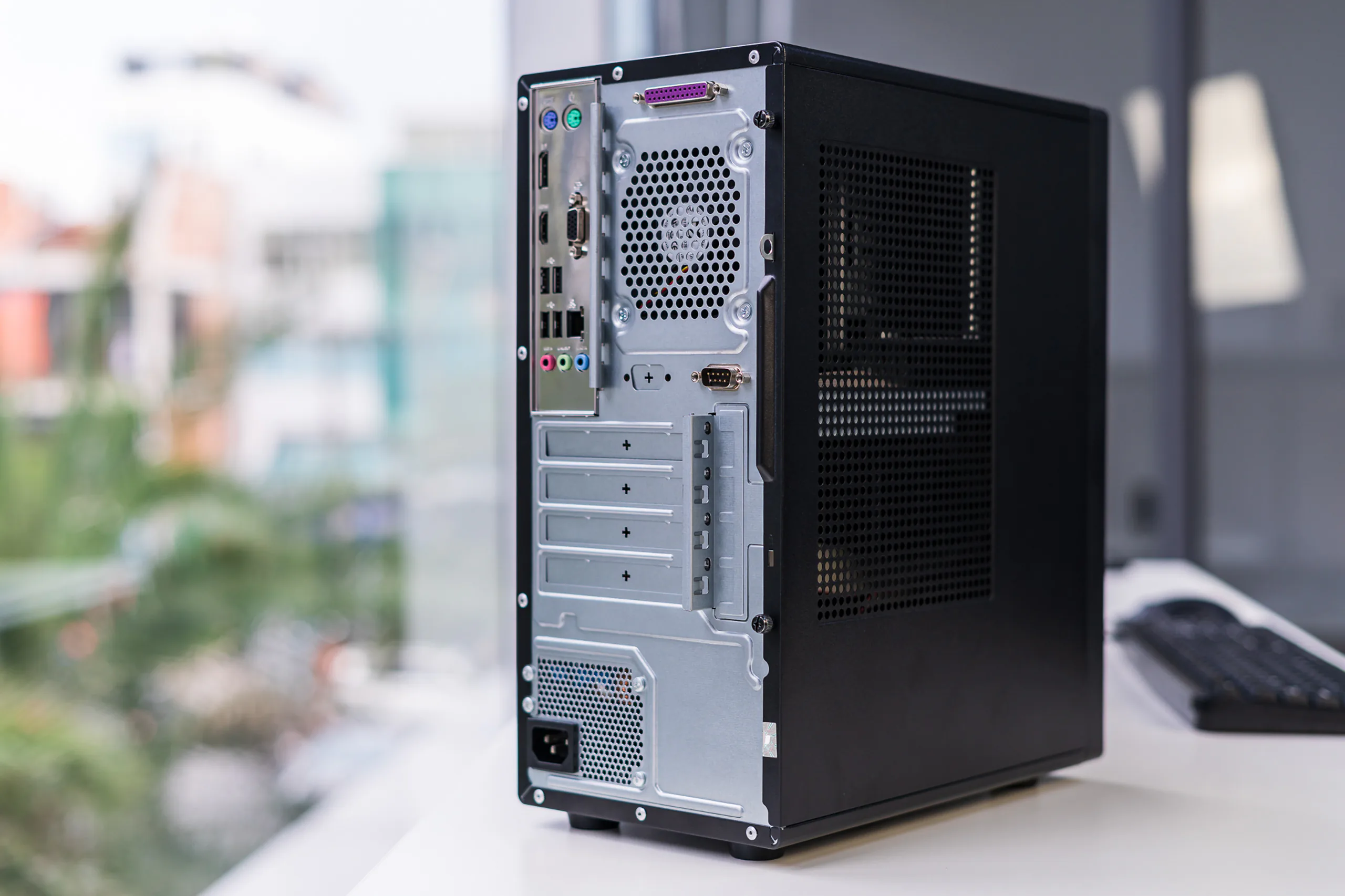 Bài toán "hiệu suất-linh hoạt-tiết kiệm" cho doanh nghiệp cùng máy bộ ASUS ExpertCenter