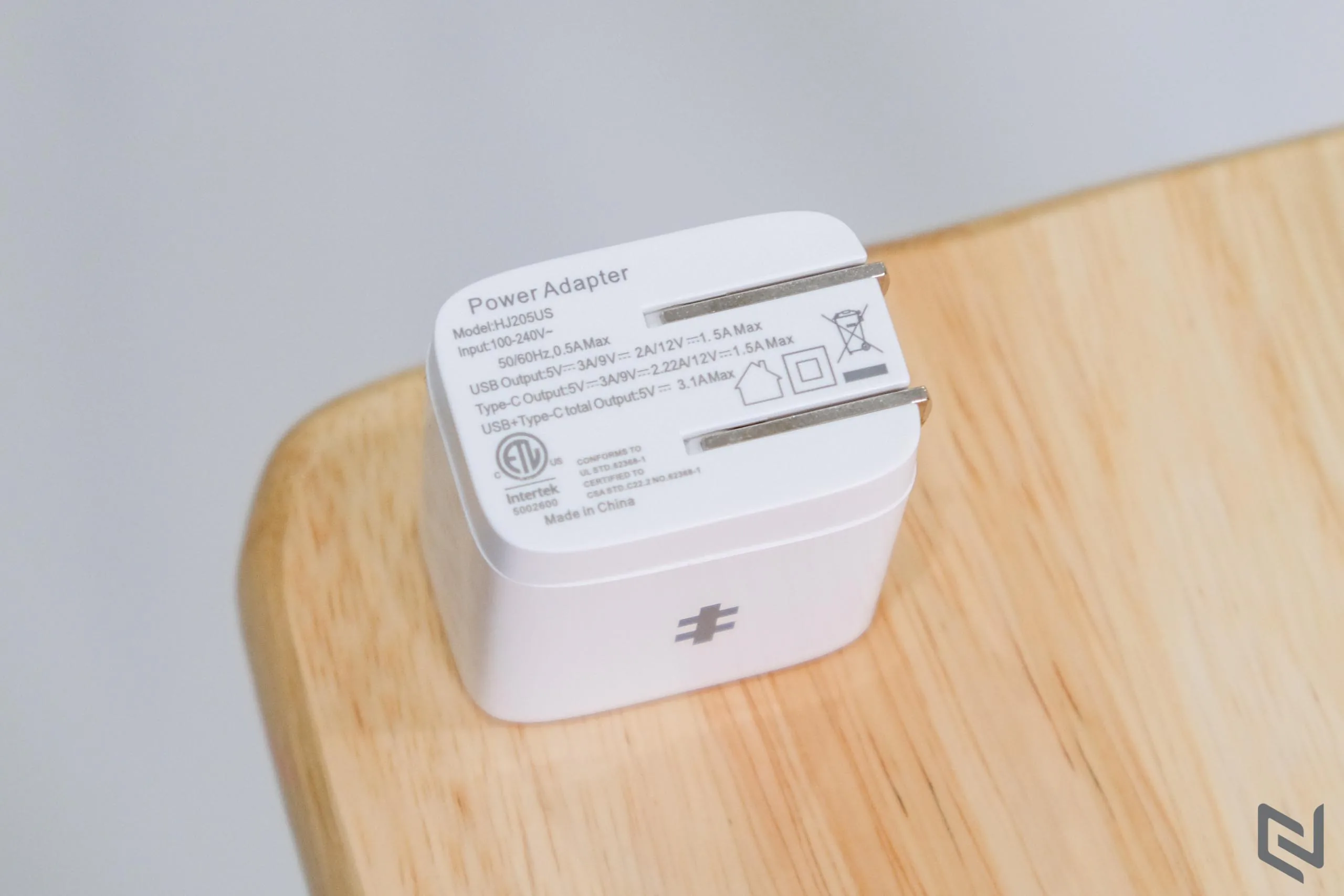 Trên tay Sạc 2 cổng HyperJuice 20w Charger Small Size: Đã nhỏ nay còn nhỏ hơn