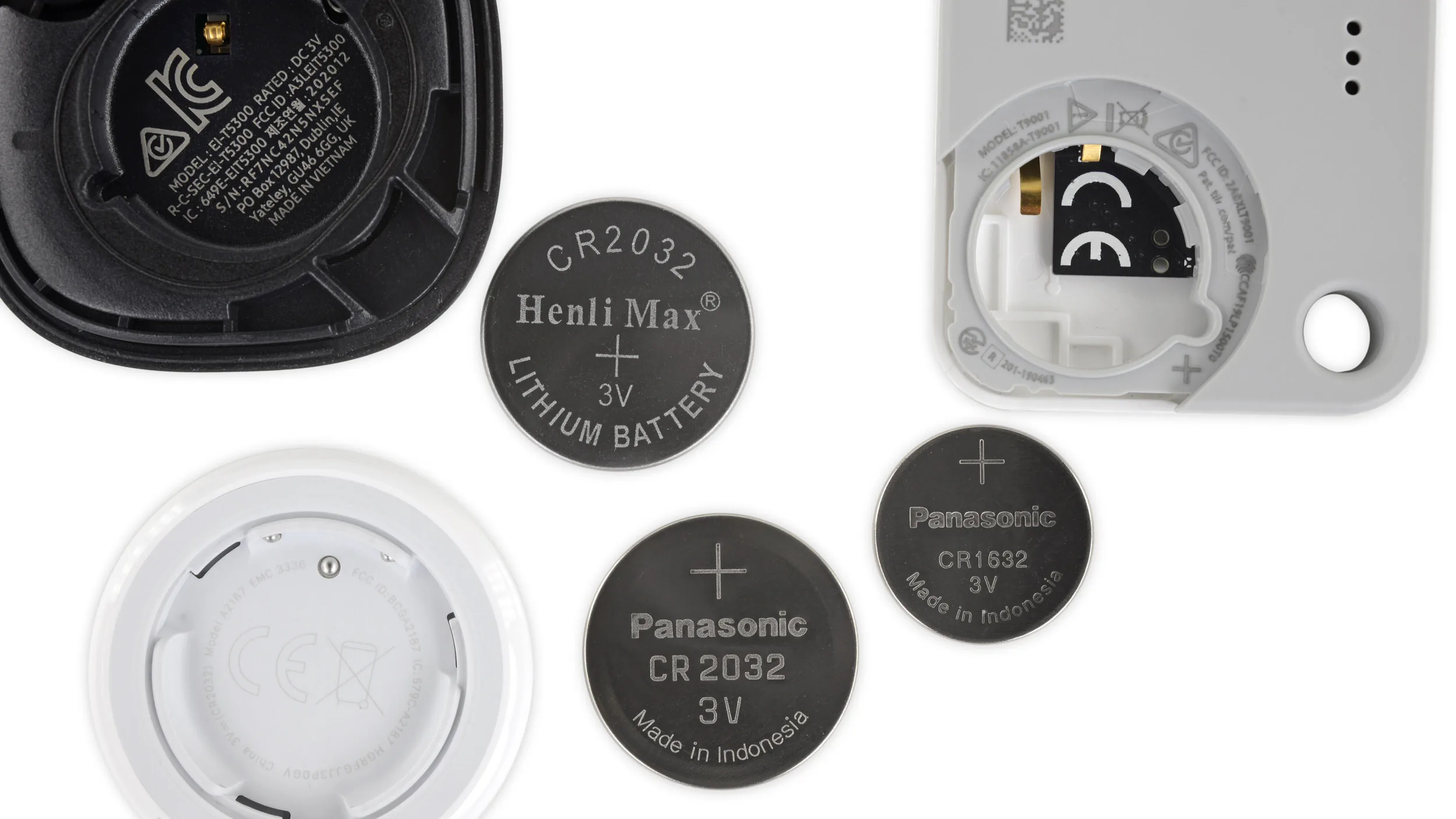 Tháo tung Apple AirTag cùng iFixit: Nhỏ gọn nhưng khó mở