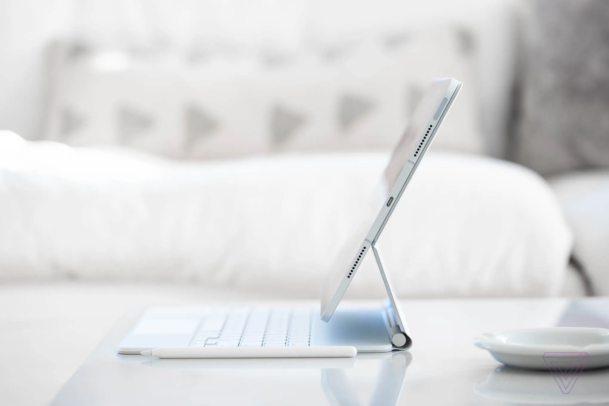 Đánh giá iPad Pro (2021) 11-inch và 12.9-inch chạy chip M1: Màn hình đẹp đáng mơ ước