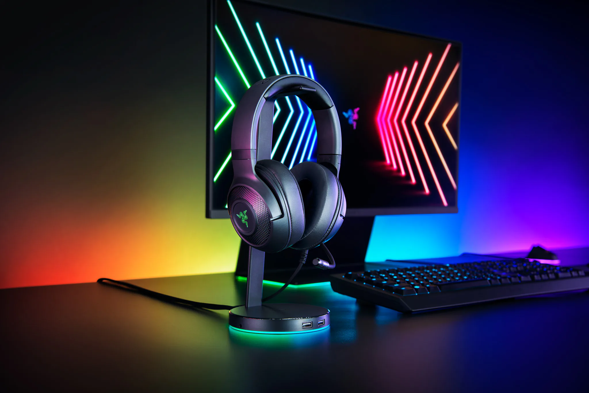Tận hưởng trải nghiệm game tiện nghi với tai nghe Razer Kraken V3 X siêu nhẹ