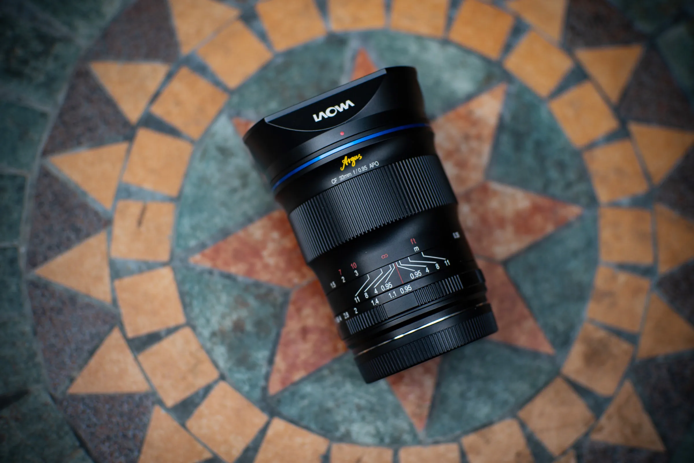 Venus Optics ra mắt ống kính khẩu độ siêu nhỏ Laowa ‘Argus’ 33mm F0.95 CF APO dành cho máy ảnh APS-C