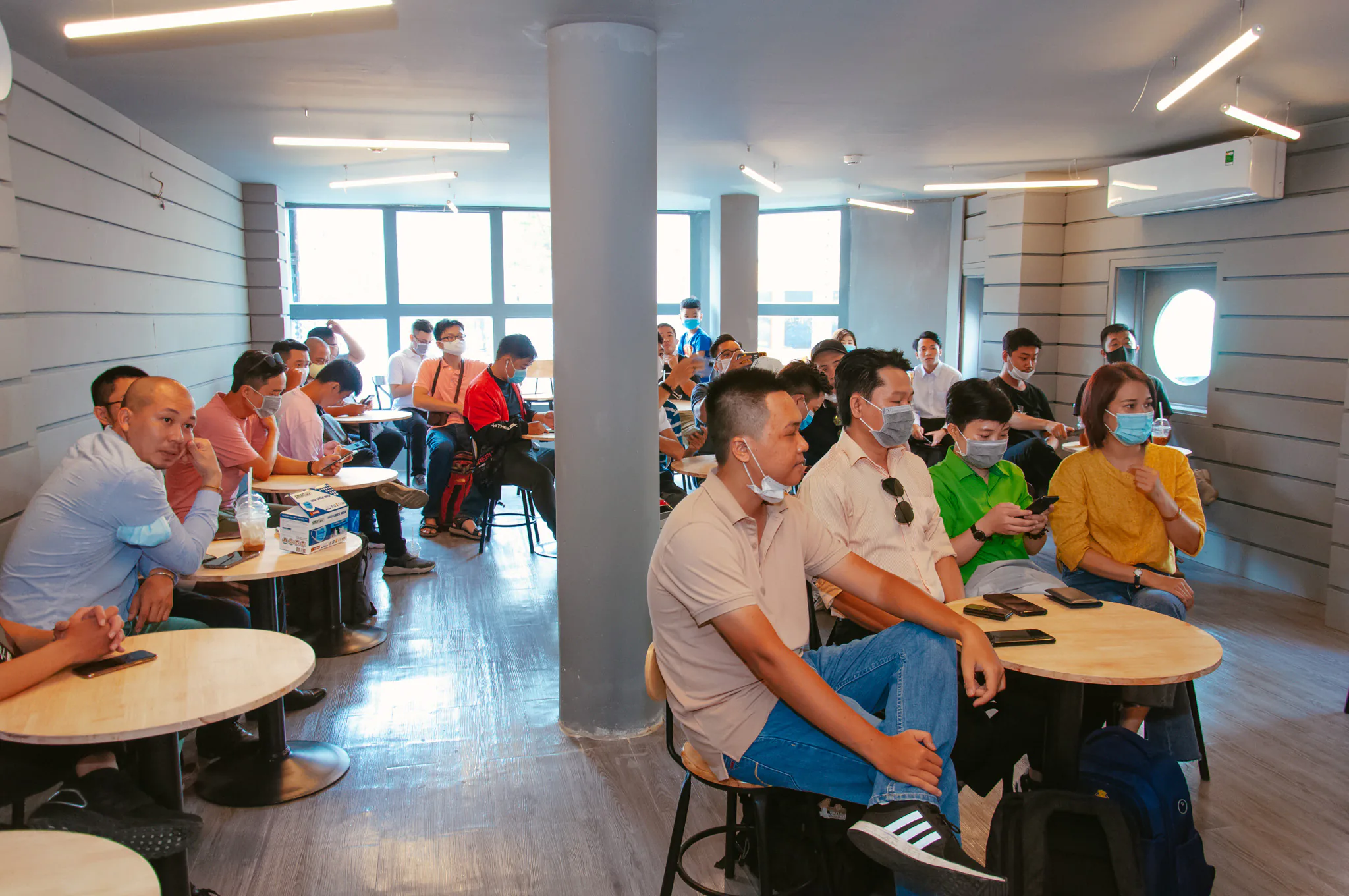 Lễ khai trương máy tính Hưng Danh và Fluent Coffee: Mô hình Coffee Tech kết hợp giữa công nghệ và cà phê sạch
