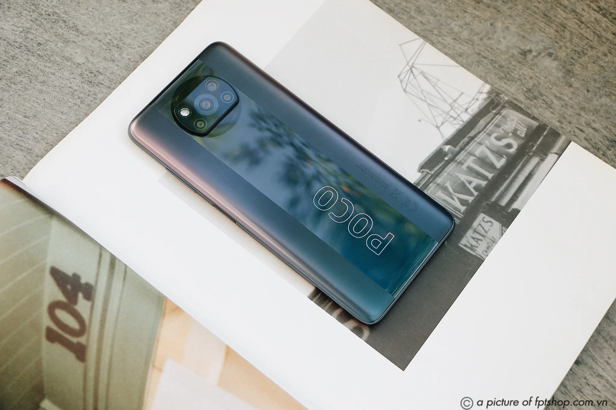 Xiaomi POCO X3 Pro lên kệ độc quyền tại FPT Shop cùng bộ quà trị giá 2 triệu đồng