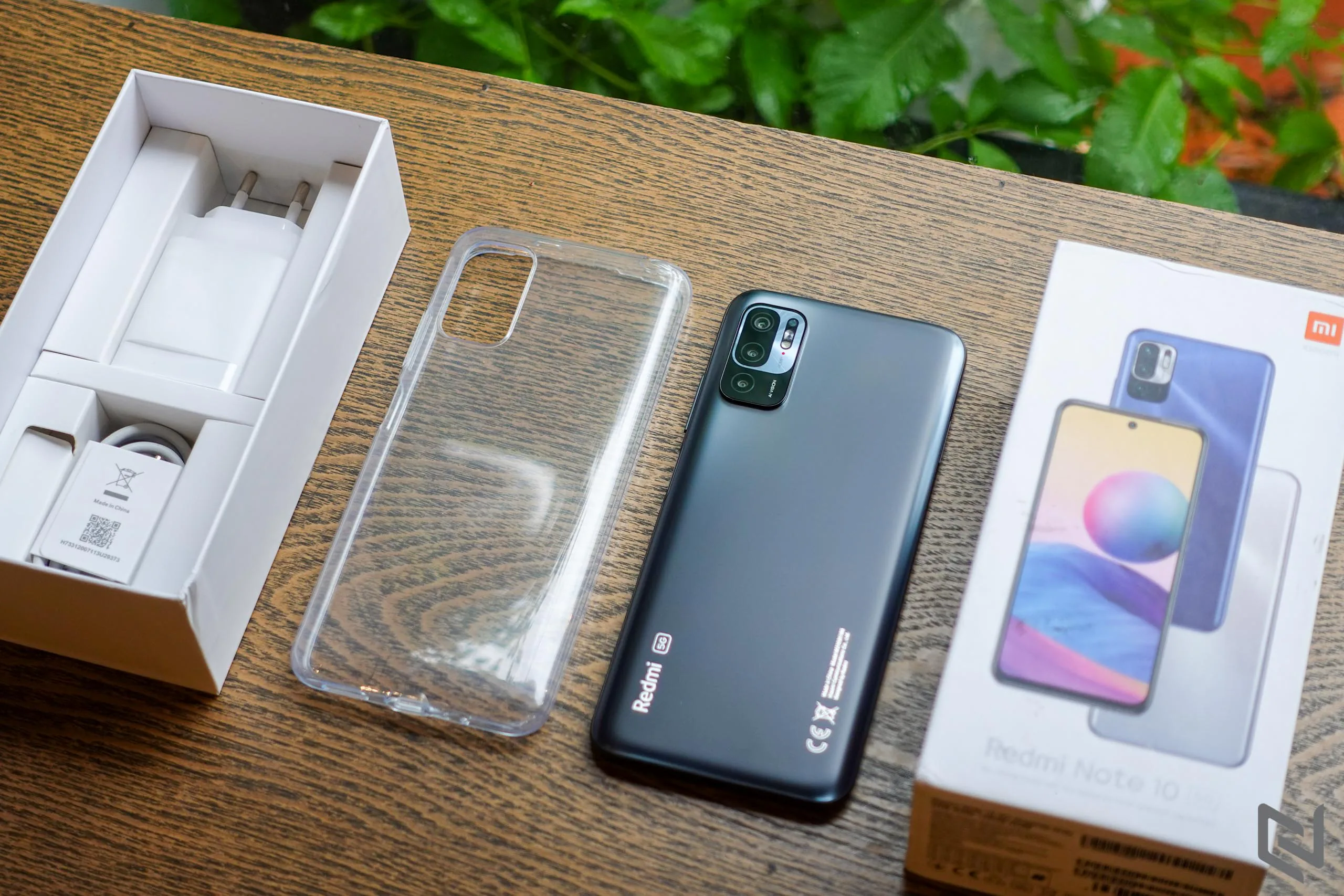 Trên tay Redmi Note 10 5G và Redmi Note 10S vừa ra mắt: Hoàn thiện đẹp, nhiều tính năng nổi bật