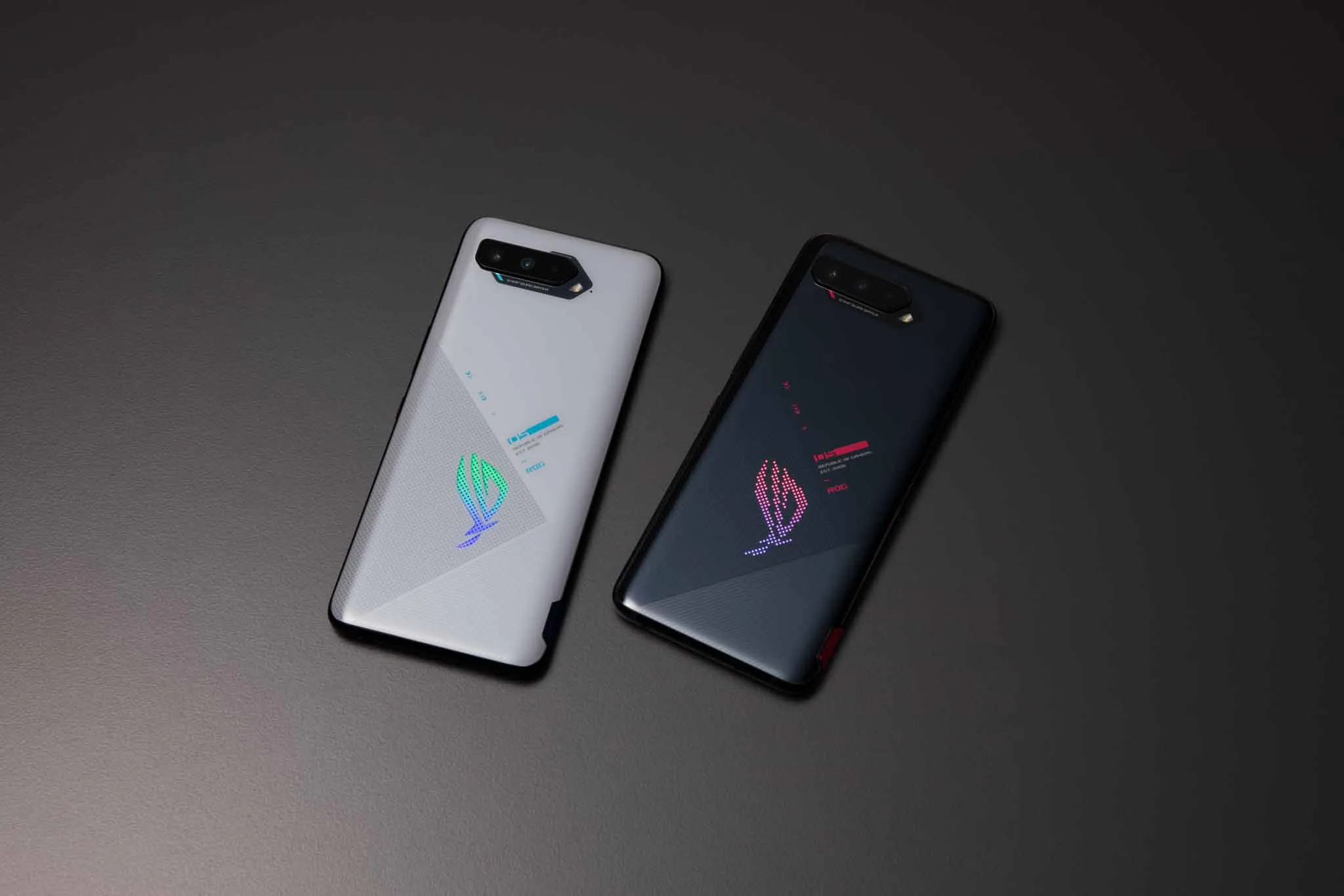 ASUS chính thức mở bán ROG Phone 5 tại Việt Nam, vua gaming phone