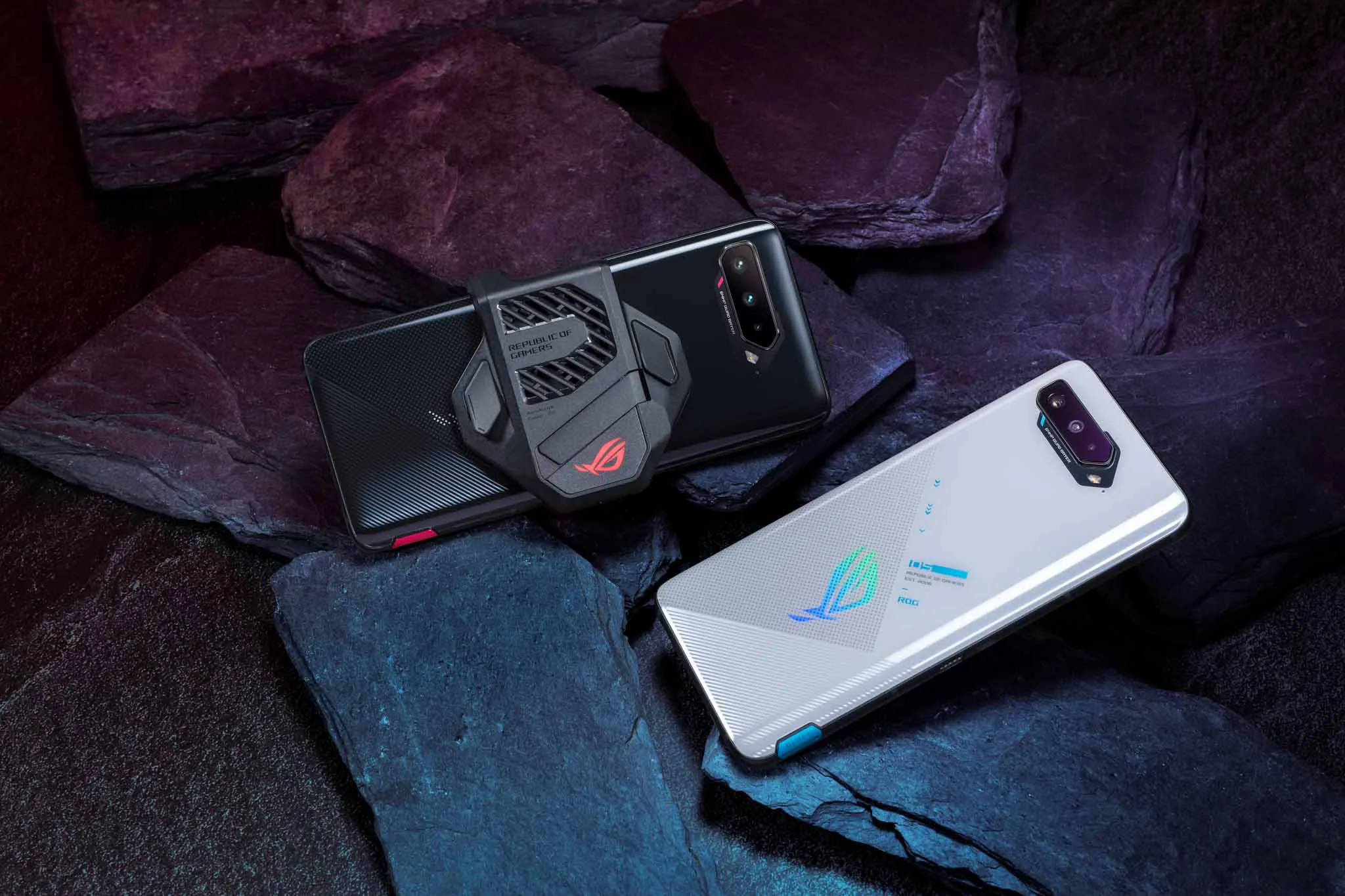 ASUS chính thức mở bán ROG Phone 5 tại Việt Nam, vua gaming phone