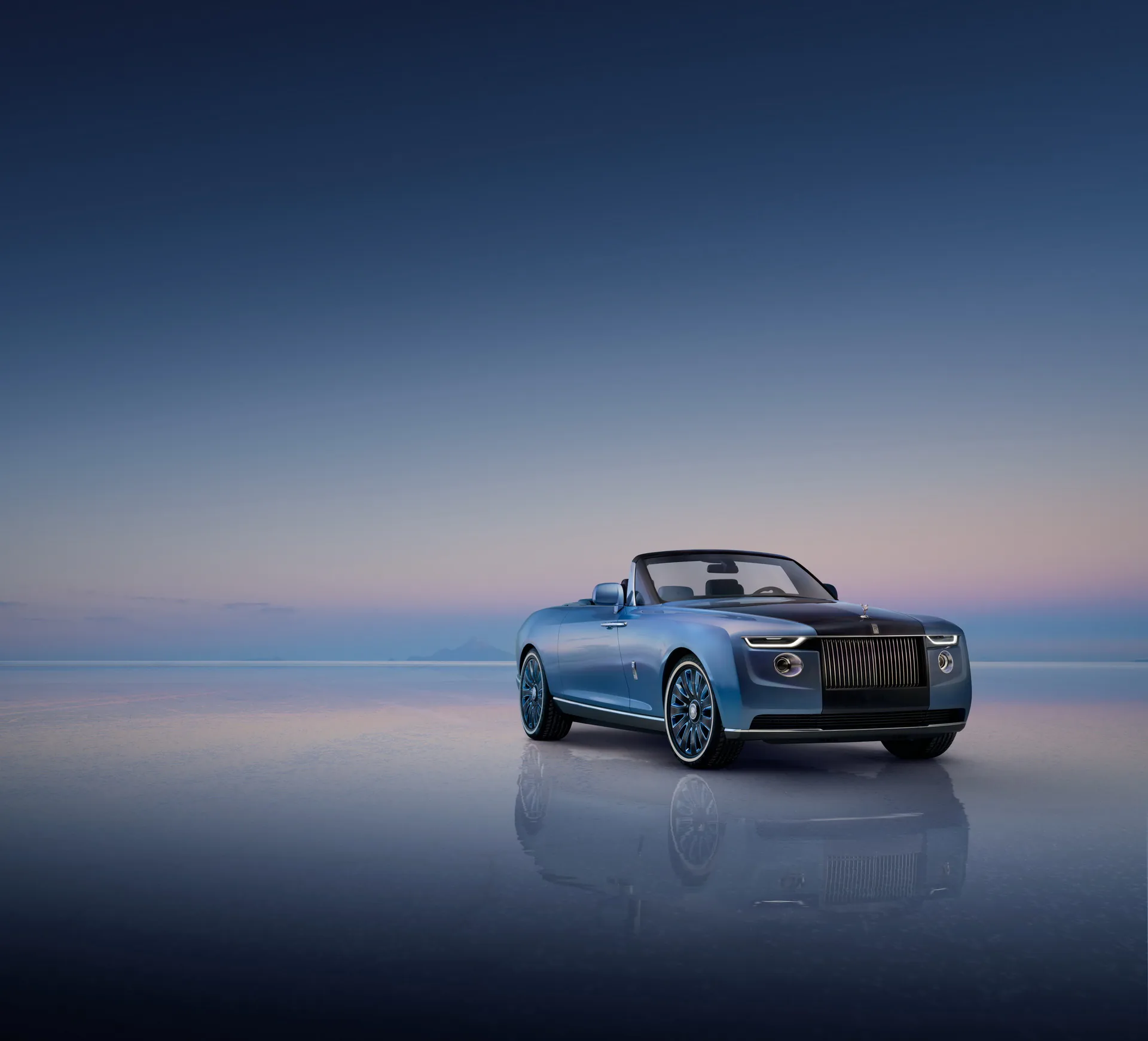Rolls-Royce ra mắt xe siêu sang Boat Tail chỉ có ba chiếc, giá khủng 28 triệu USD