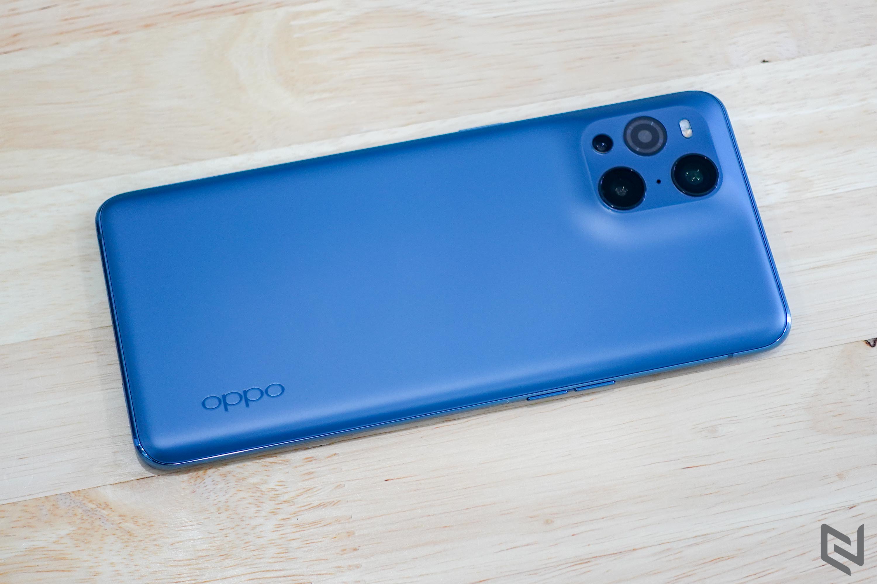 Mở hộp OPPO Find X3 Pro 5G: Tiên phong công nghệ nhiếp ảnh với thiết kế đến từ tương lai