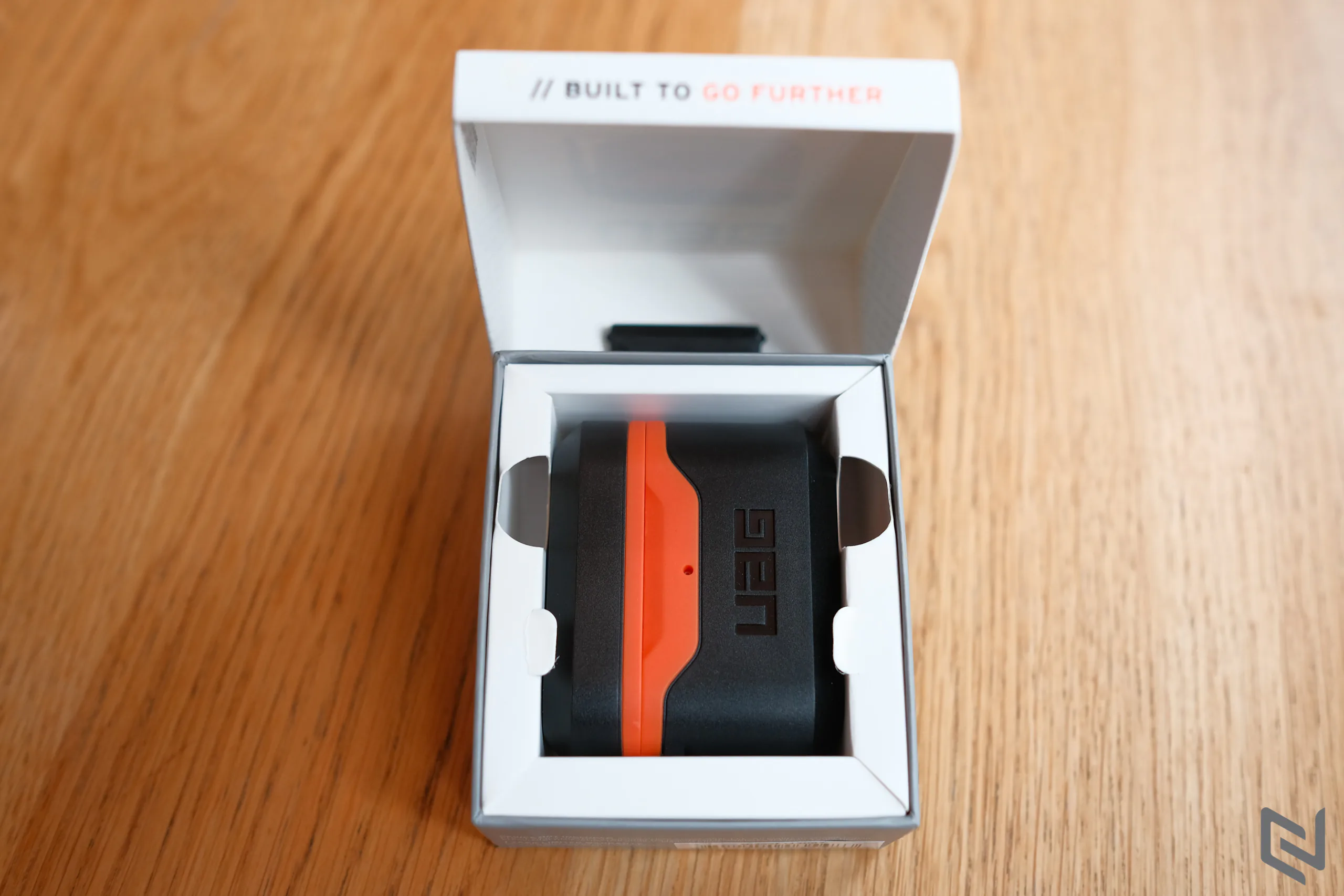 Trên tay UAG Hard Case V2, ốp lưng cho AirPods Pro tốt nhất