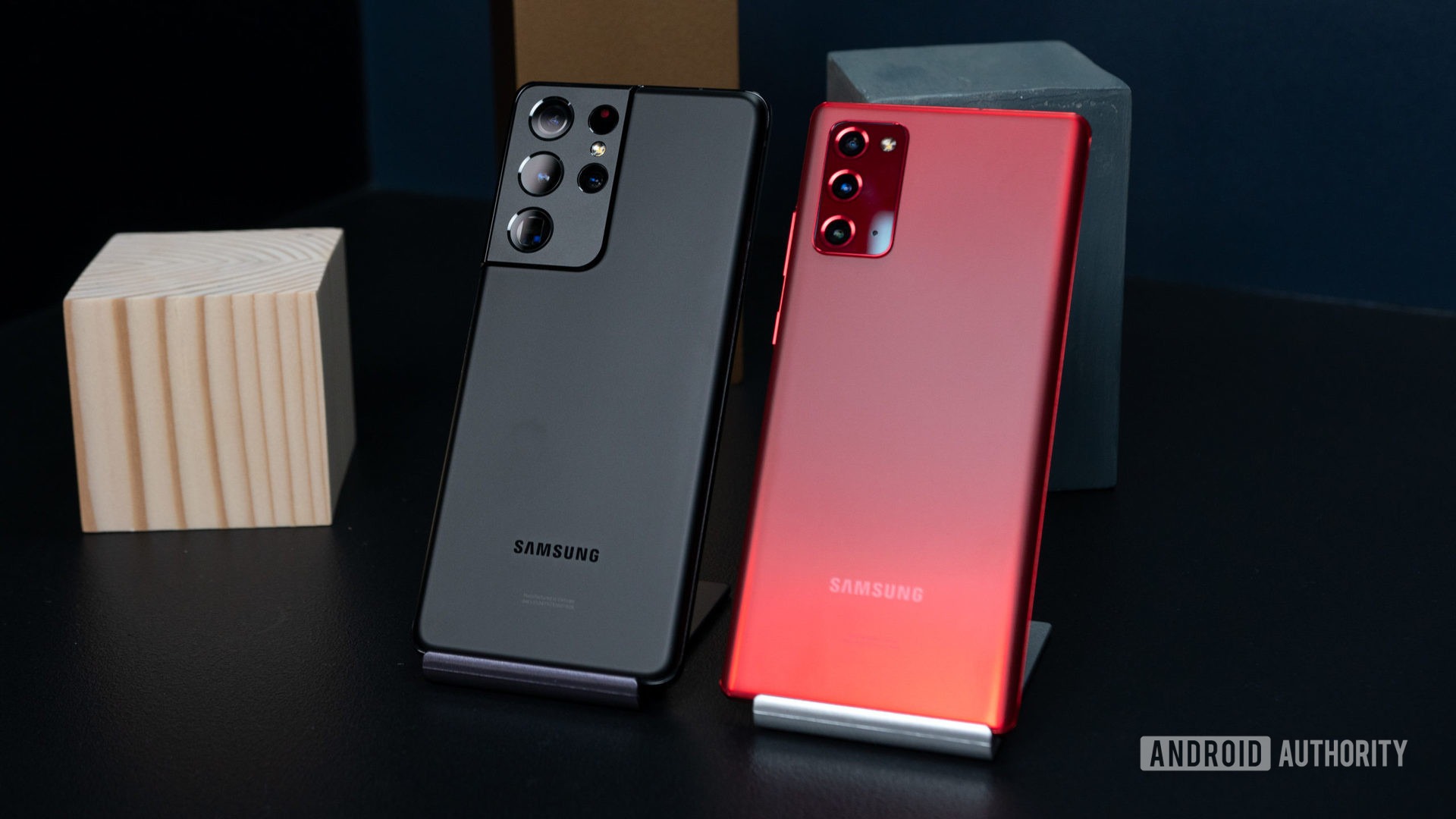 Lộ diện ảnh render đầy màu sắc của Samsung Galaxy S21 FE