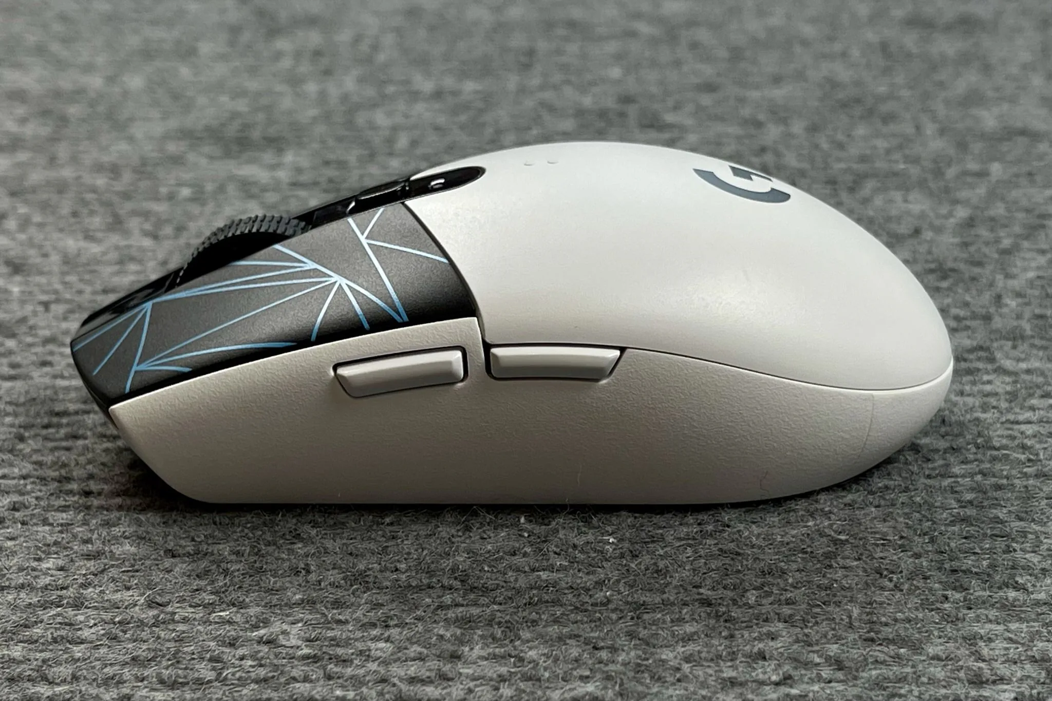 Trải nghiệm trọn bộ gaming gear League of Legends K/DA từ Logitech: Đẹp mắt và đầy phong cách, nhiều tính năng tối ưu cho game thủ