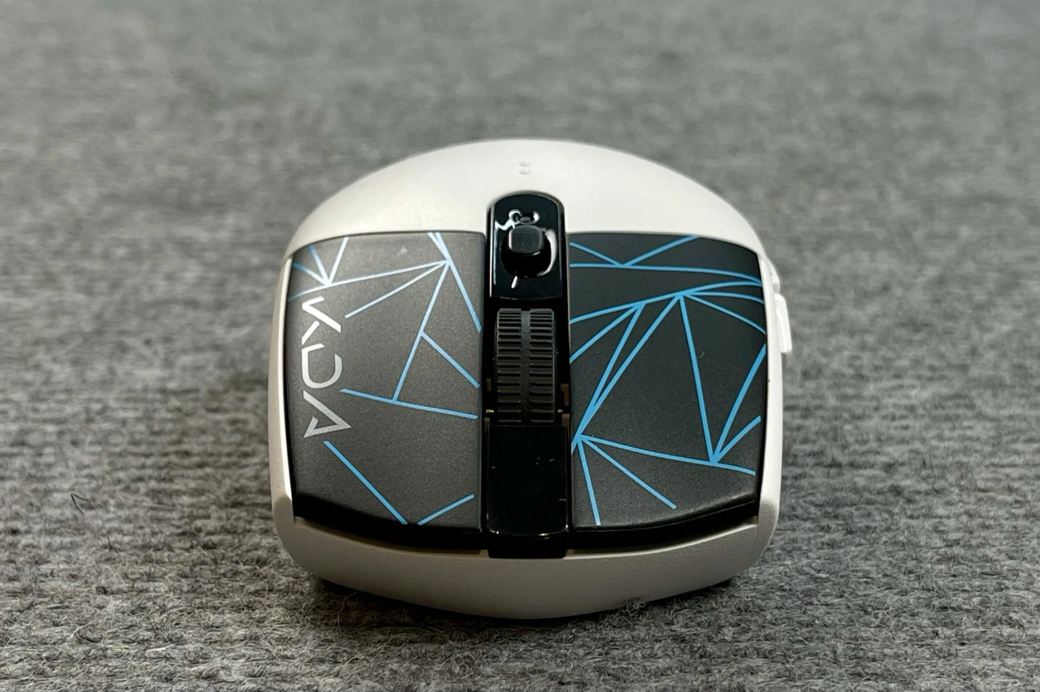 Trải nghiệm trọn bộ gaming gear League of Legends K/DA từ Logitech: Đẹp mắt và đầy phong cách, nhiều tính năng tối ưu cho game thủ