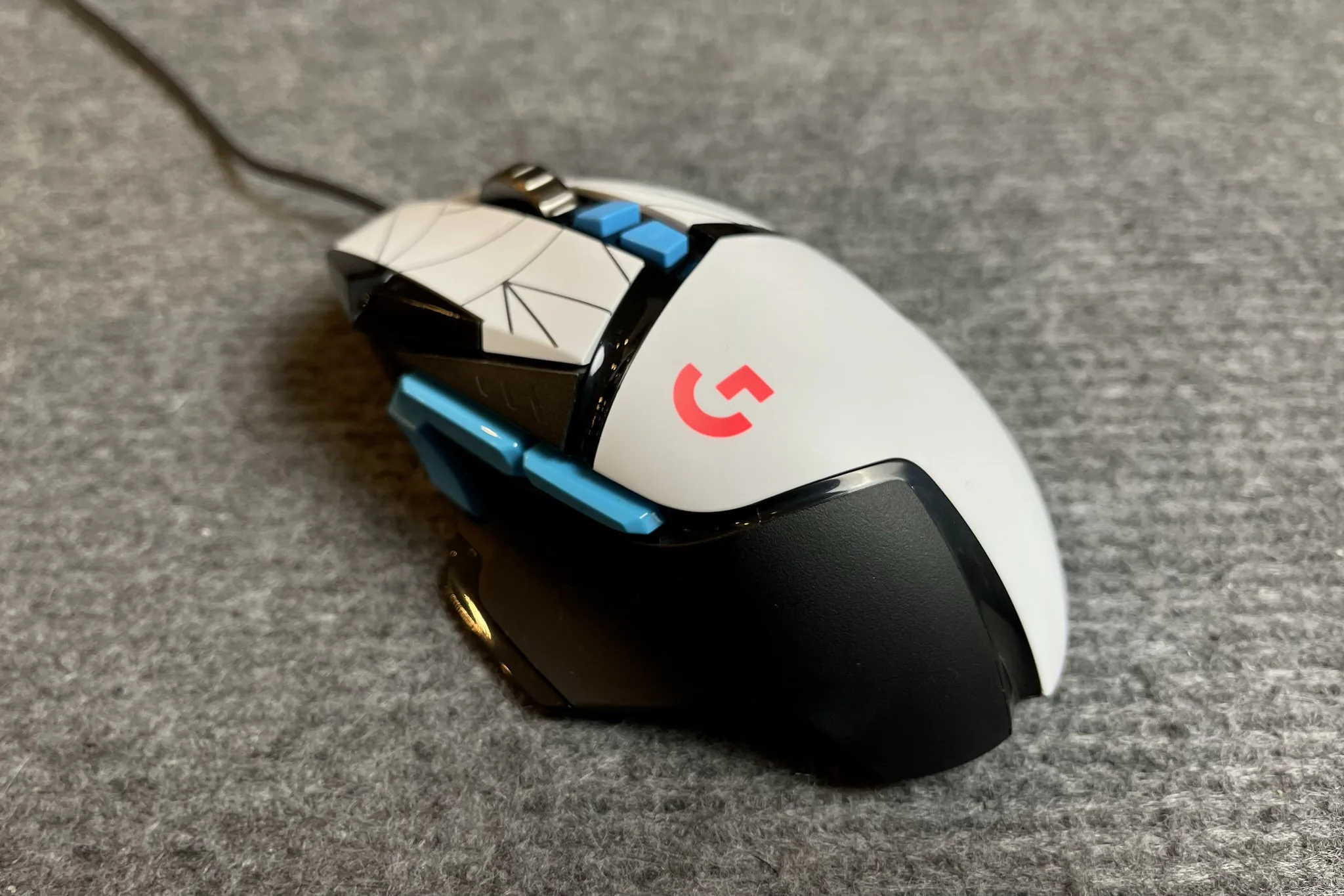 Trải nghiệm trọn bộ gaming gear League of Legends K/DA từ Logitech: Đẹp mắt và đầy phong cách, nhiều tính năng tối ưu cho game thủ