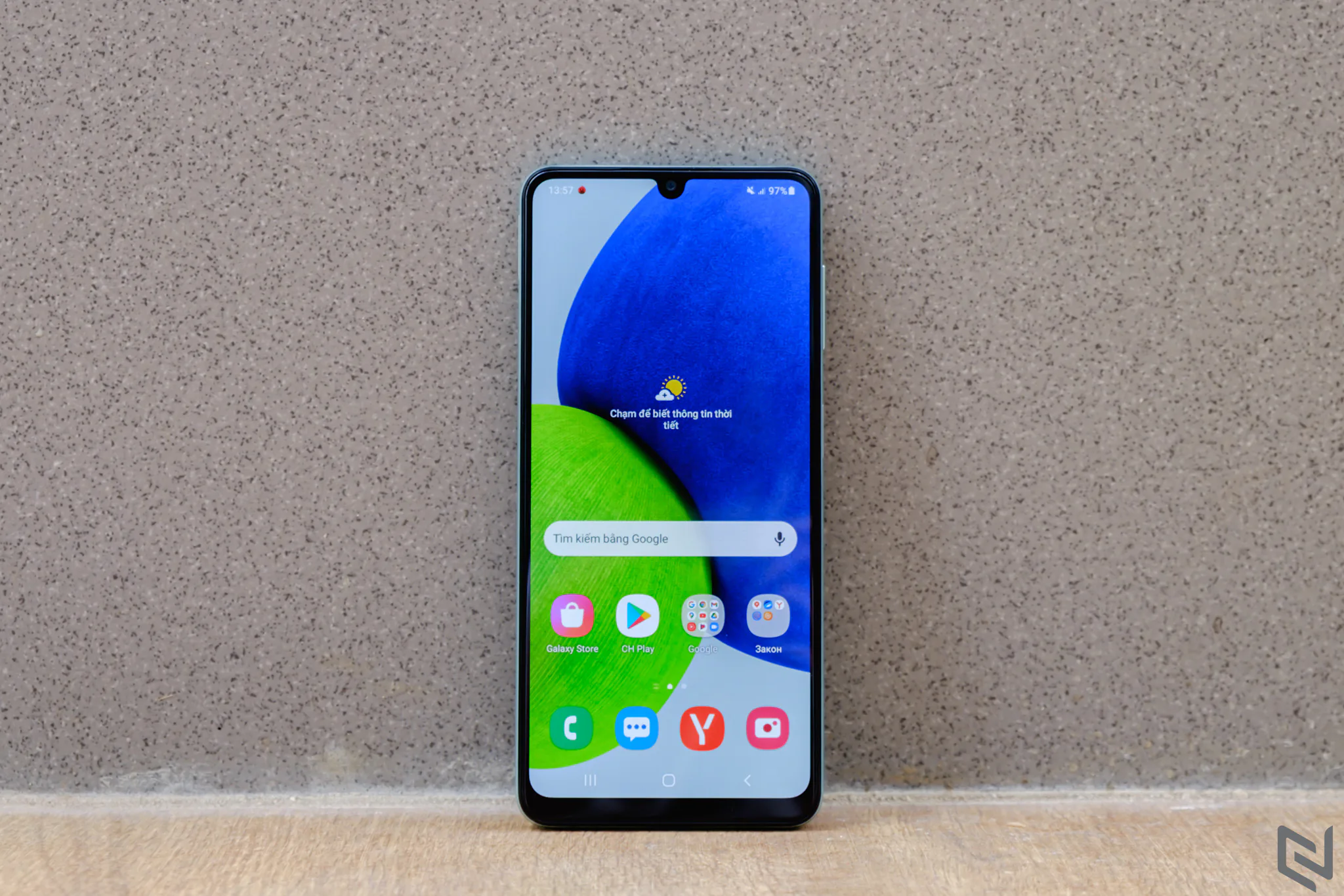 Trên tay Galaxy A22: Thiết kế trẻ trung cho GenZ, màn hình 90Hz, cấu hình mạnh giải trí cực đã