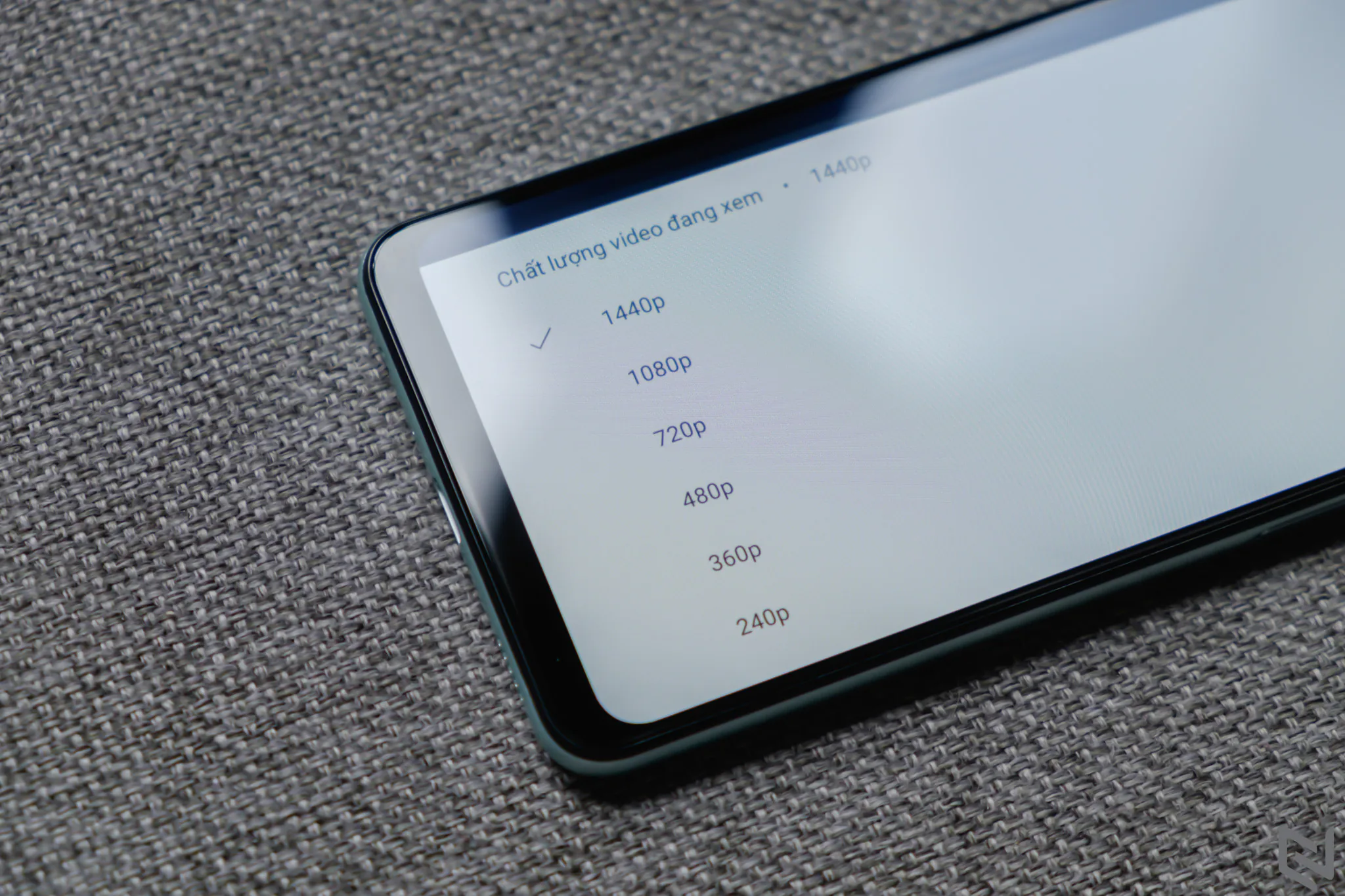 Trên tay Galaxy A22: Thiết kế trẻ trung cho GenZ, màn hình 90Hz, cấu hình mạnh giải trí cực đã