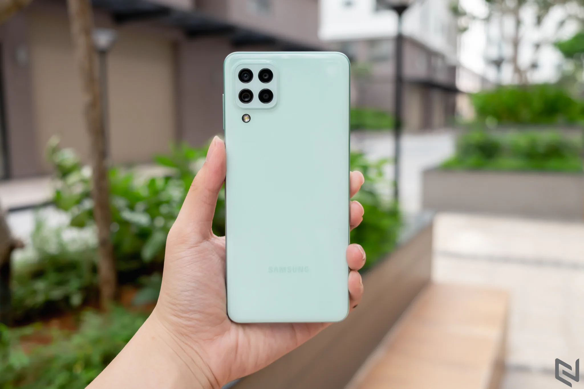 Trên tay Galaxy A22: Thiết kế trẻ trung cho GenZ, màn hình 90Hz, cấu hình mạnh giải trí cực đã