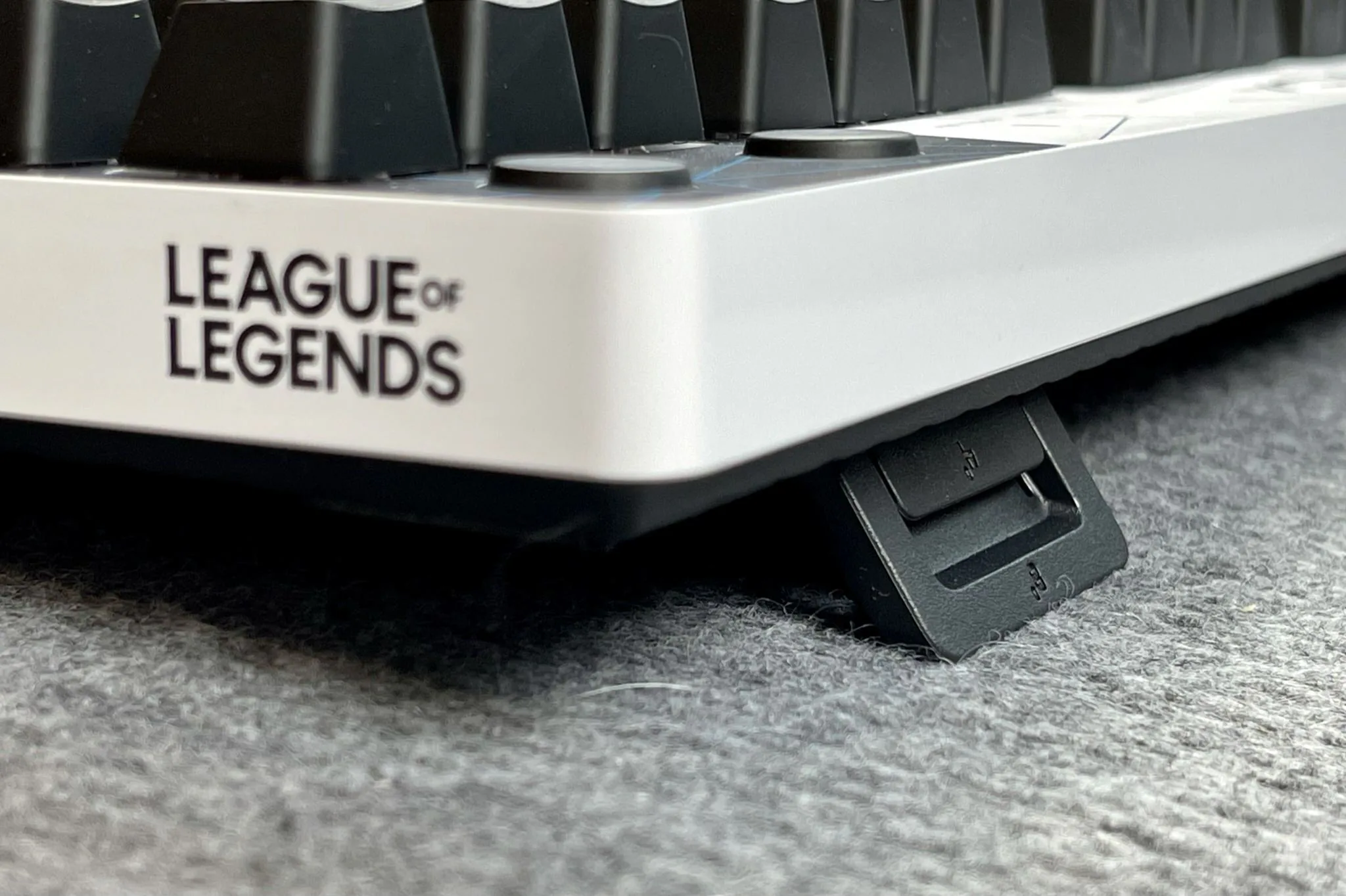 Trải nghiệm trọn bộ gaming gear League of Legends K/DA từ Logitech: Đẹp mắt và đầy phong cách, nhiều tính năng tối ưu cho game thủ