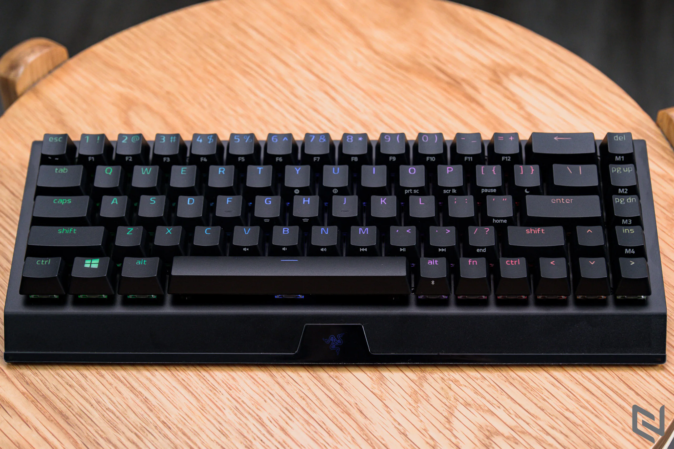 Đánh giá bàn phím Razer BlackWidow V3 Mini HyperSpeed kích thước 65% nhỏ gọn
