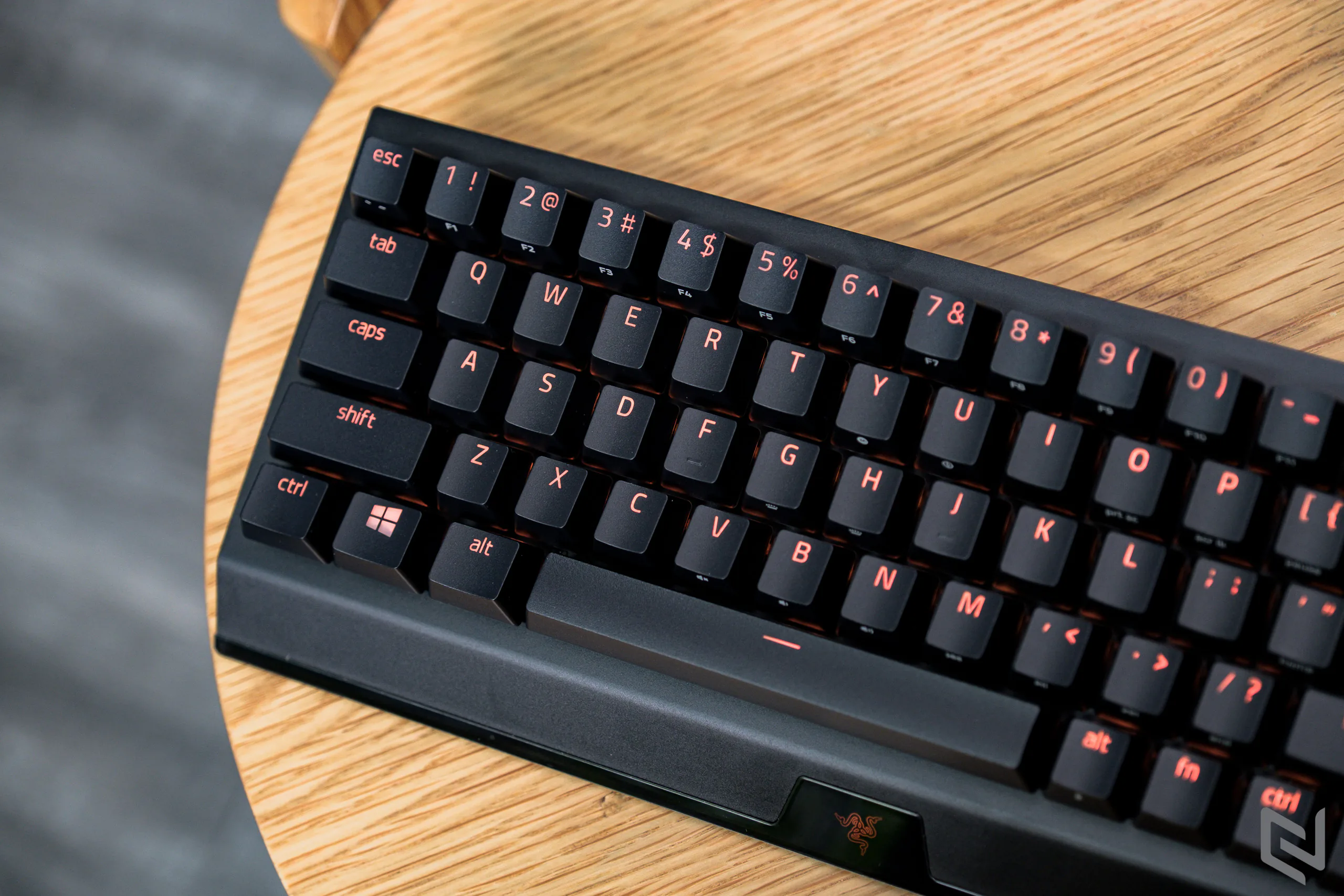 Đánh giá bàn phím Razer BlackWidow V3 Mini HyperSpeed kích thước 65% nhỏ gọn