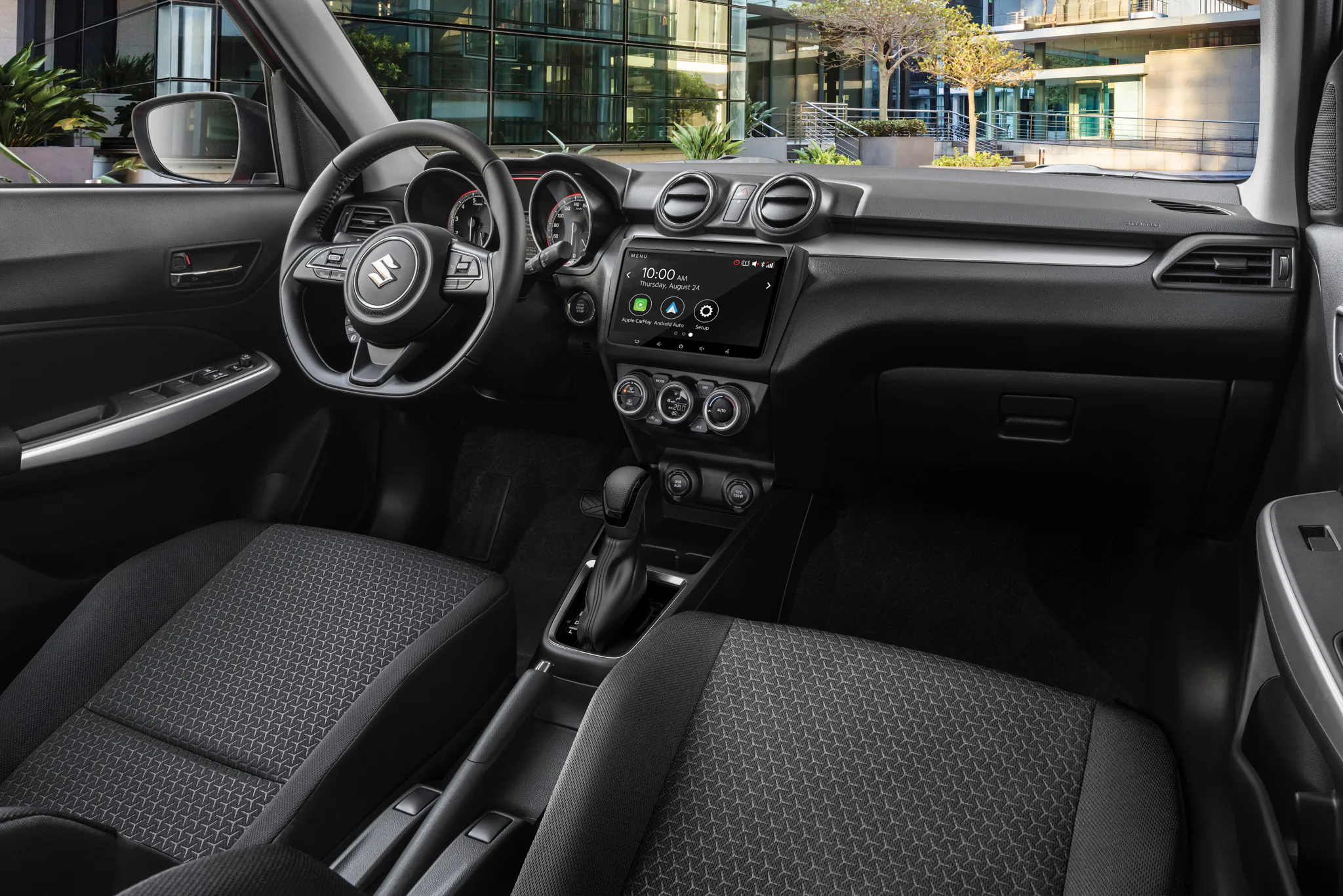 Suzuki Việt Nam giới thiệu New Swift 2021 - Phong cách hơn, thể thao hơn, giá 549.9 triệu
