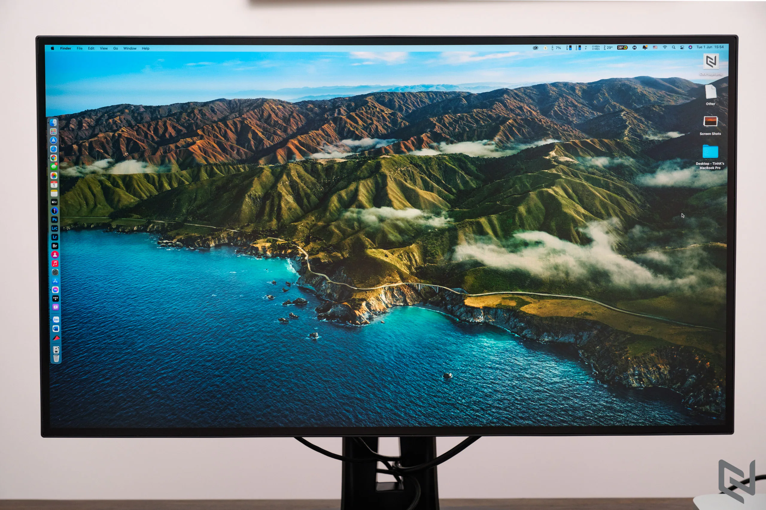 Đánh giá màn hình đồ hoạ ViewSonic VP2768a: Tấm nền SuperClear IPS, 100% sRGB, Delta E <2, đạt chuẩn Pantone