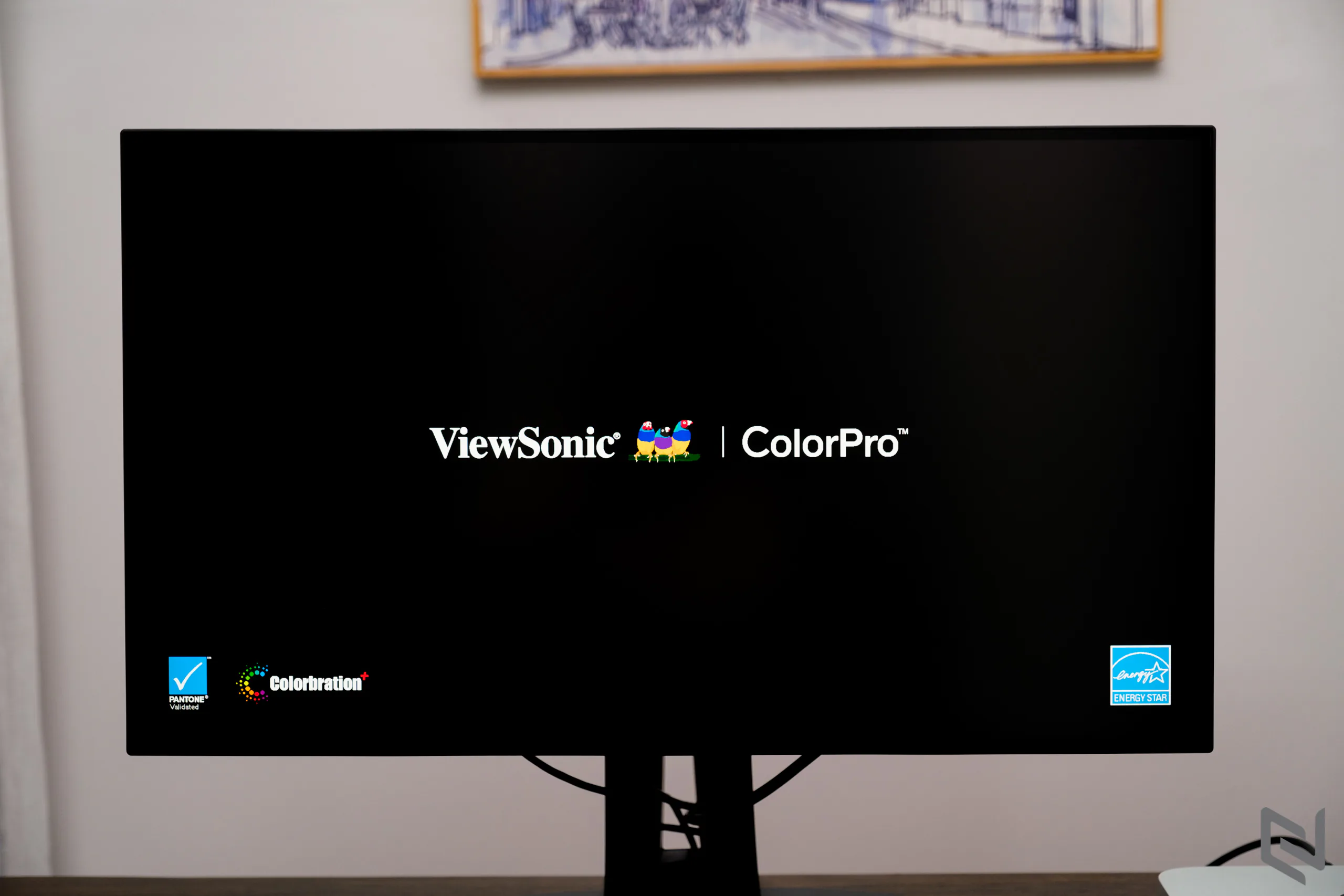 Đánh giá màn hình đồ hoạ ViewSonic VP2768a: Tấm nền SuperClear IPS, 100% sRGB, Delta E <2, đạt chuẩn Pantone