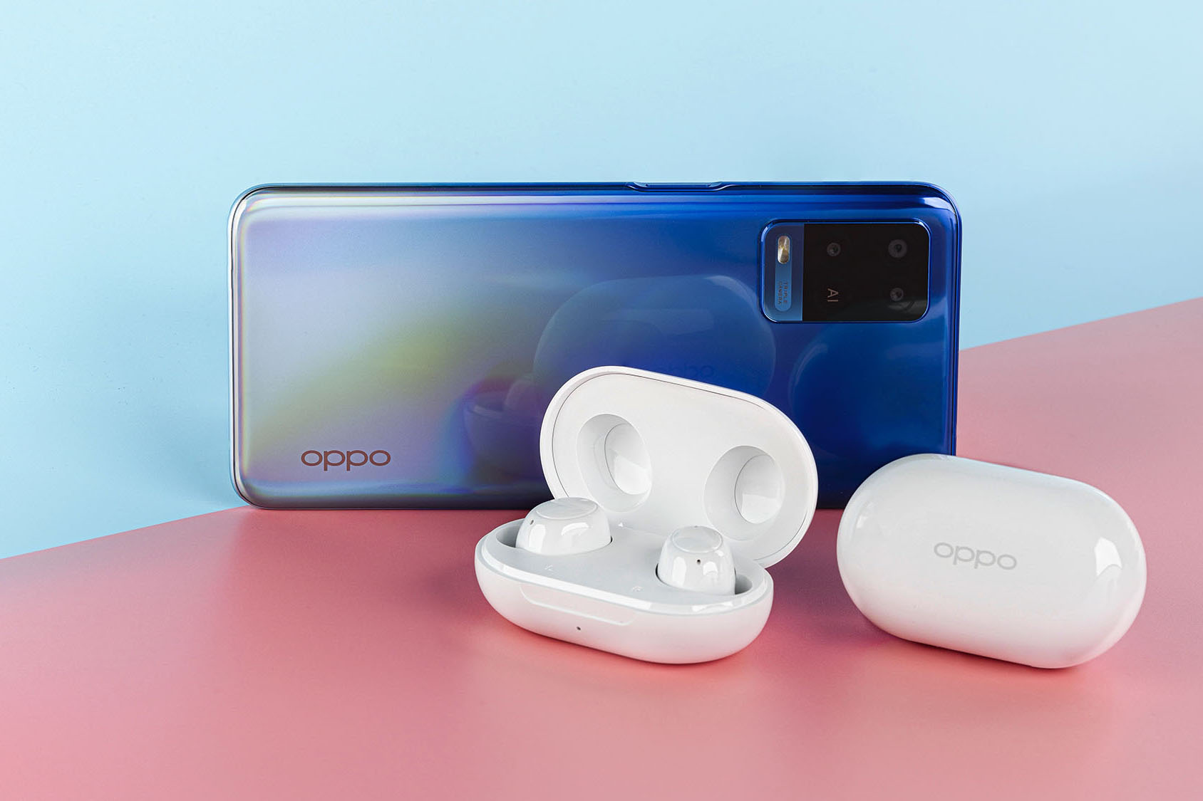 OPPO ra mắt tai nghe Enco Buds và điện thoại OPPO A54 phiên bản 6GB tại Việt Nam: Trải nghiệm bất tận với mức giá cực tốt