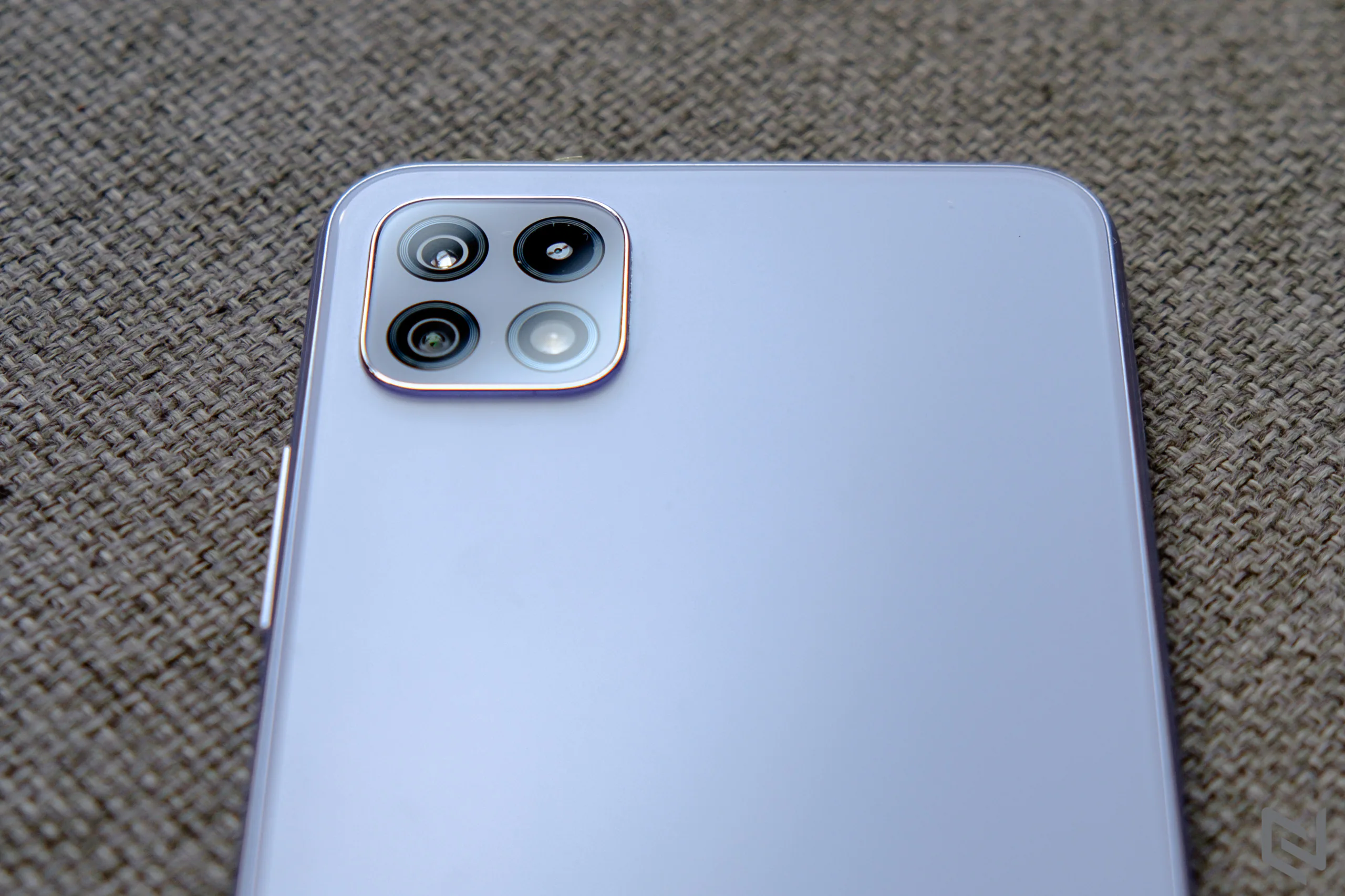 Samsung Galaxy A22 5G: Dáng vẻ thời thượng, hiệu năng cùng camera mạnh mẽ, kết nối 5G nổi bật