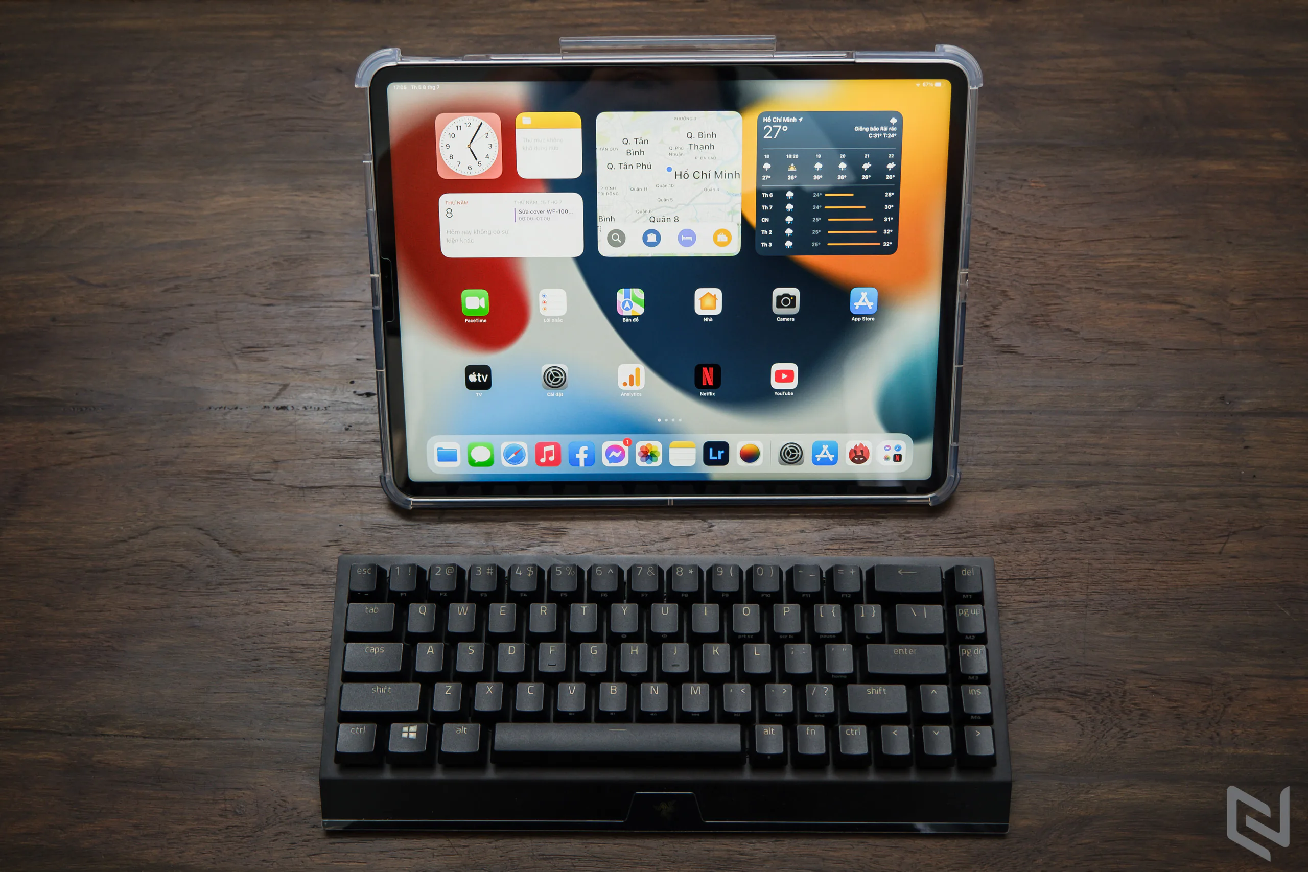 Mở hộp iPad Pro M1 12.9-inch chính hãng FPT Shop: Màn hình siêu đẹp, siêu mạnh mẽ