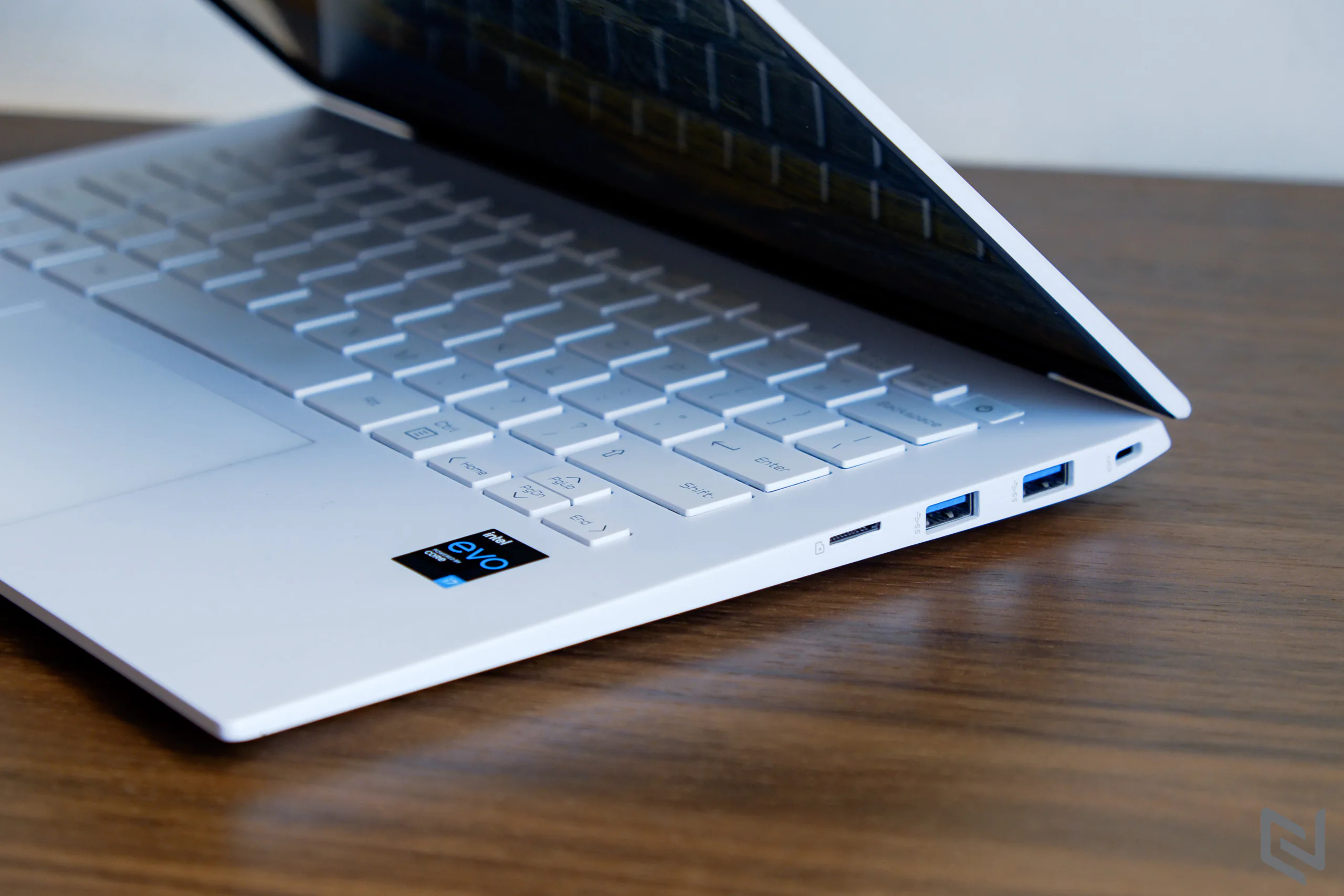 Đánh giá laptop LG gram 2021: Giữ vững phong độ chuẩn gram!