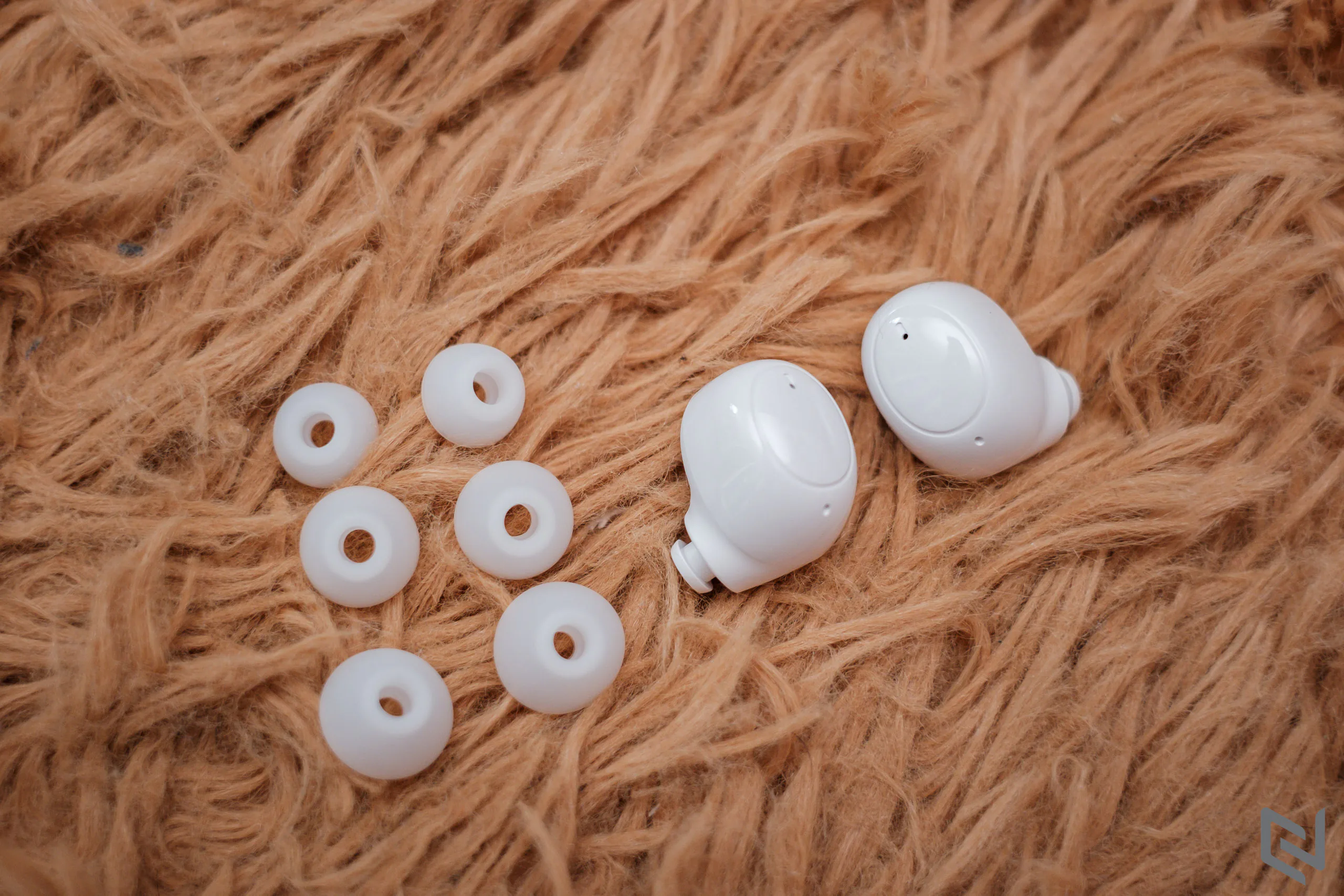 Mở hộp tai nghe Enco Buds: Pin 24h, Bluetooth kép 5.2, chế độ Game Mode độ trễ thấp, chất âm hoàn hảo cho mọi nhu cầu