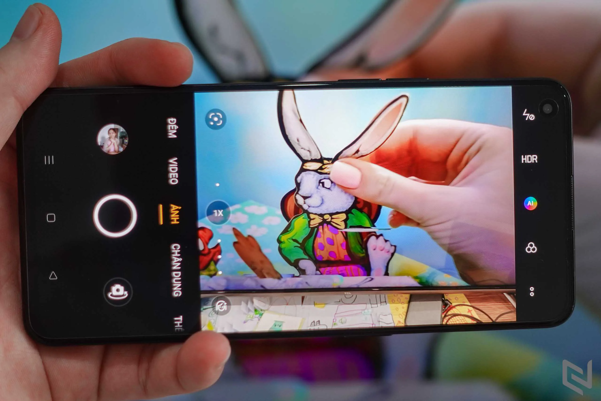 Trên tay OPPO Reno6 5G: Thiết kế cao cấp, hiệu năng mạnh, kết nối 5G cùng tính năng Video Chân dung Bokeh Flare độc đáo