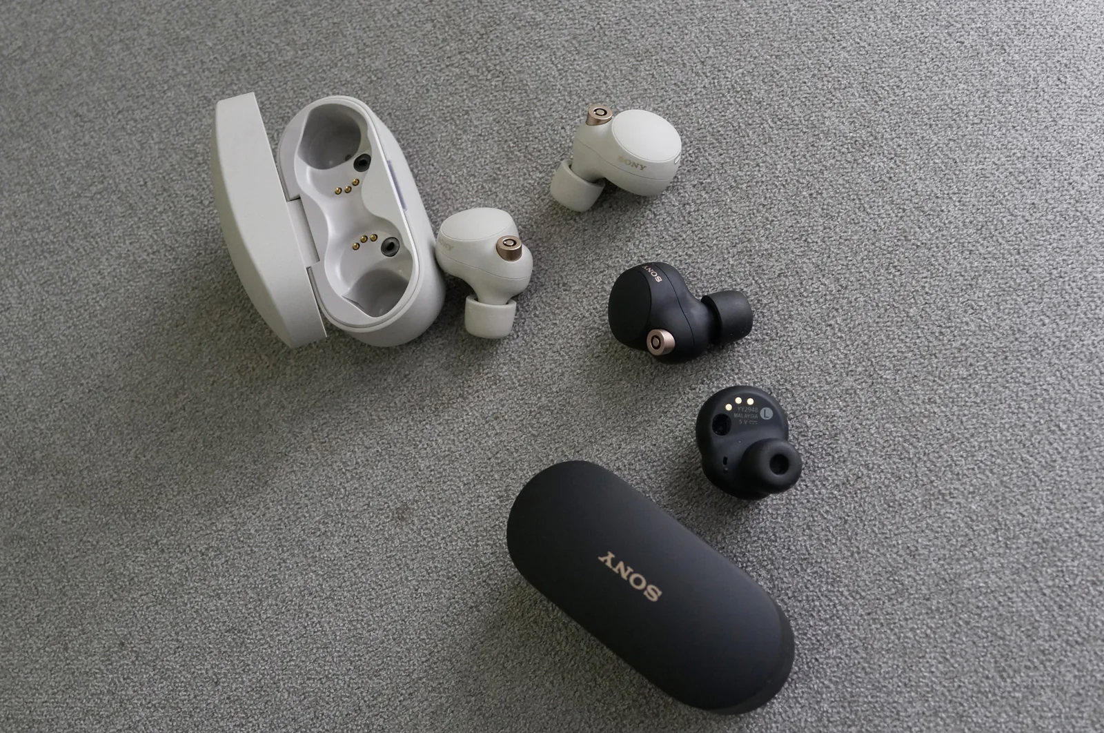 Mở hộp tai nghe Sony WF-1000XM4 vừa ra mắt: Đổi mới ngoại hình, nâng cấp chất âm, đã tốt nay còn tốt hơn