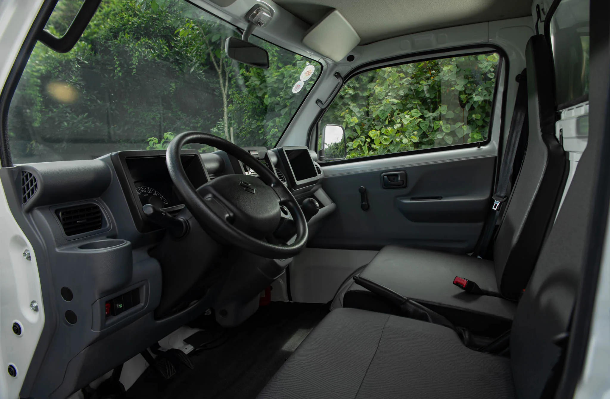 Suzuki Carry Pro, giải pháp chuyên chở hàng hoá nhiều lợi ích cho doanh nghiệp hộ gia đình