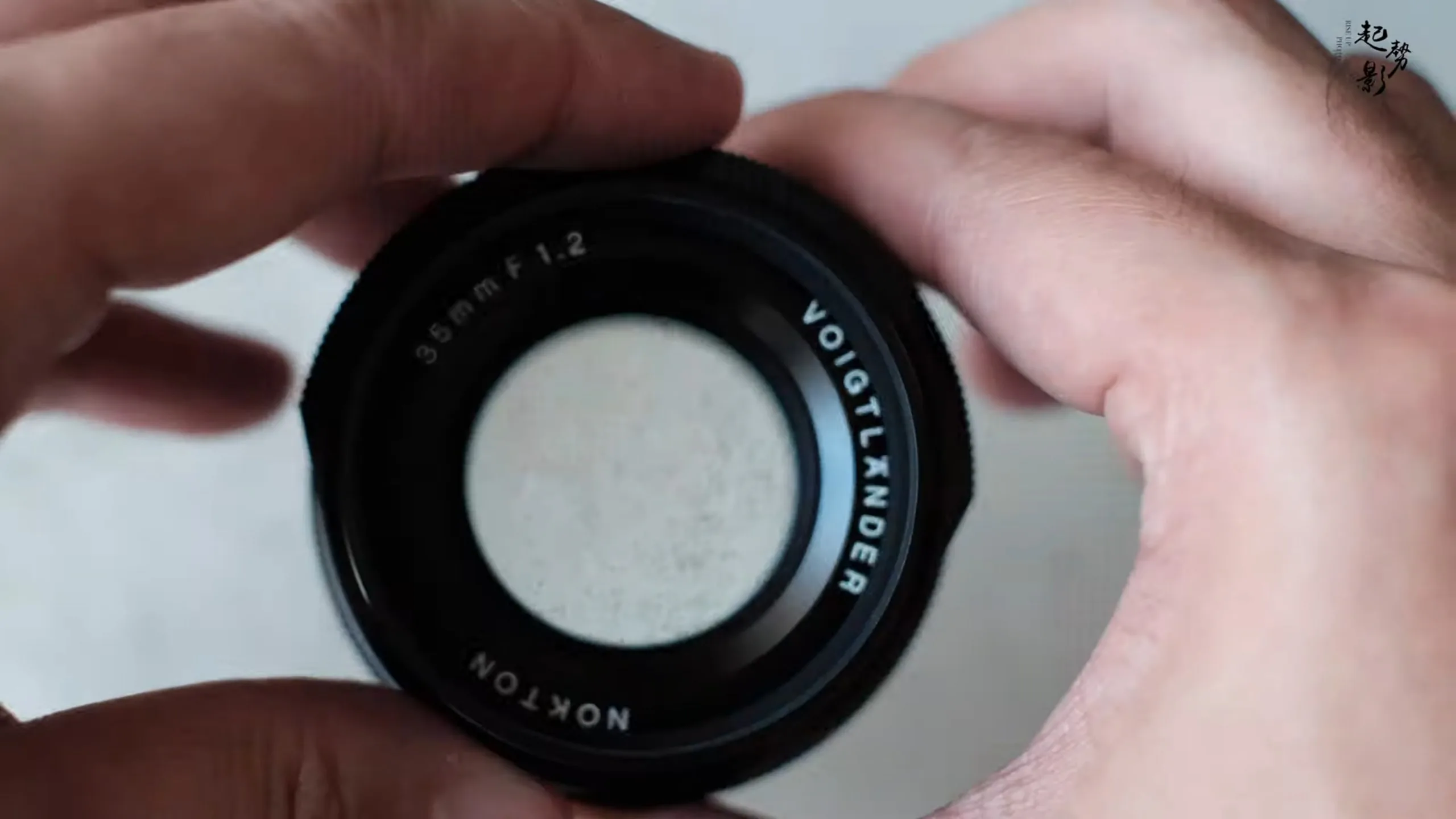 Voigtländer Nokton 35mm F1.2 dành cho Fujifilm ngàm X chính thức ra mắt