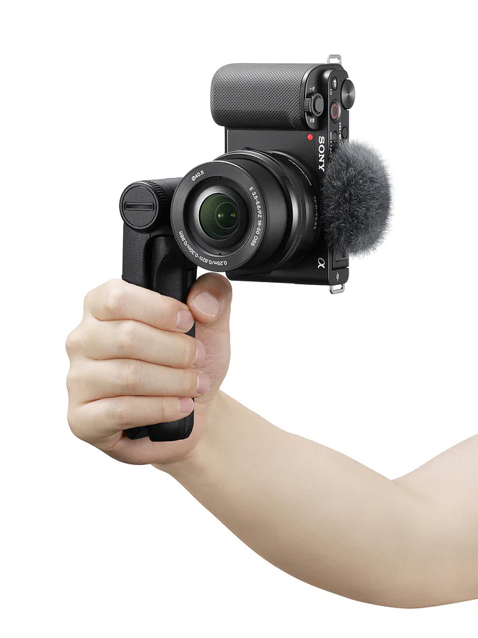 Sony ZV-E10 là chiếc máy ảnh Alpha APS-C dành cho người dùng vlogger