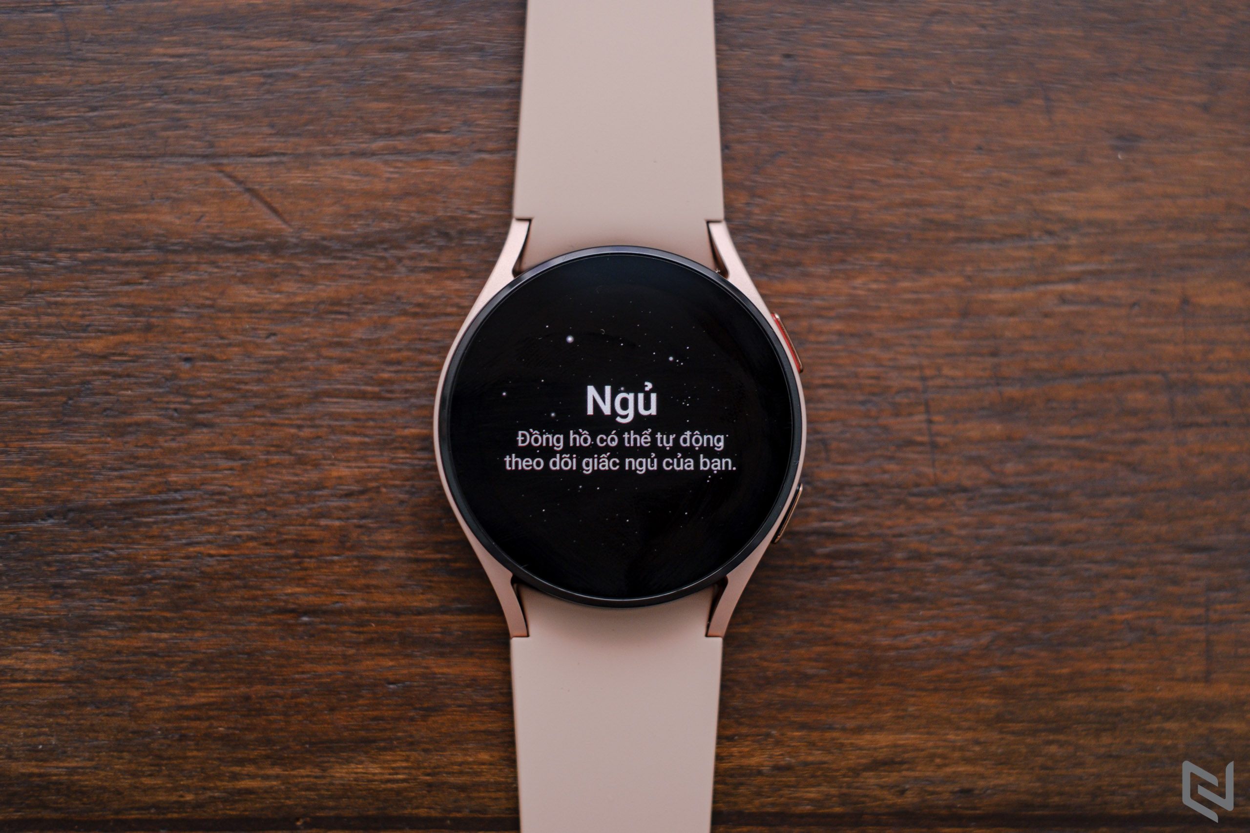 Mở hộp Galaxy Watch4: Nền tảng mới tối ưu cho mọi trải nghiệm