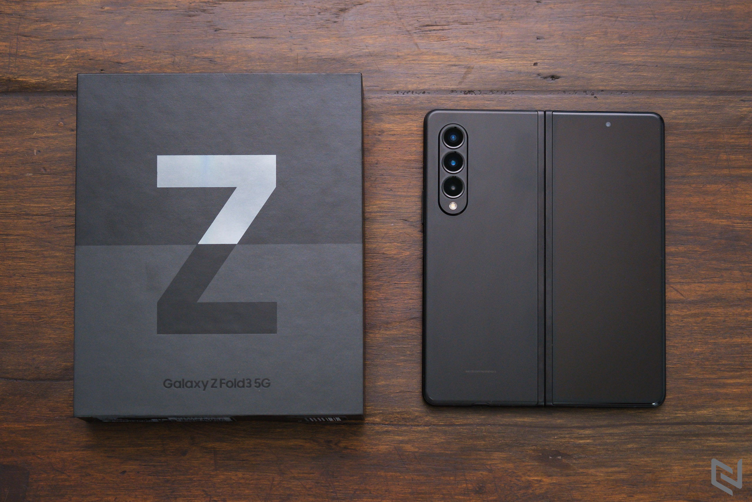Mở hộp Galaxy Z Fold3 5G và Galaxy Z Flip3 5G: Gập mọi giới hạn - mở vạn tiềm năng