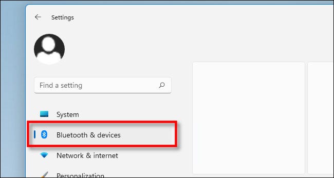 Cách kiểm tra thời lượng pin thiết bị Bluetooth đang kết nối tới Windows 11