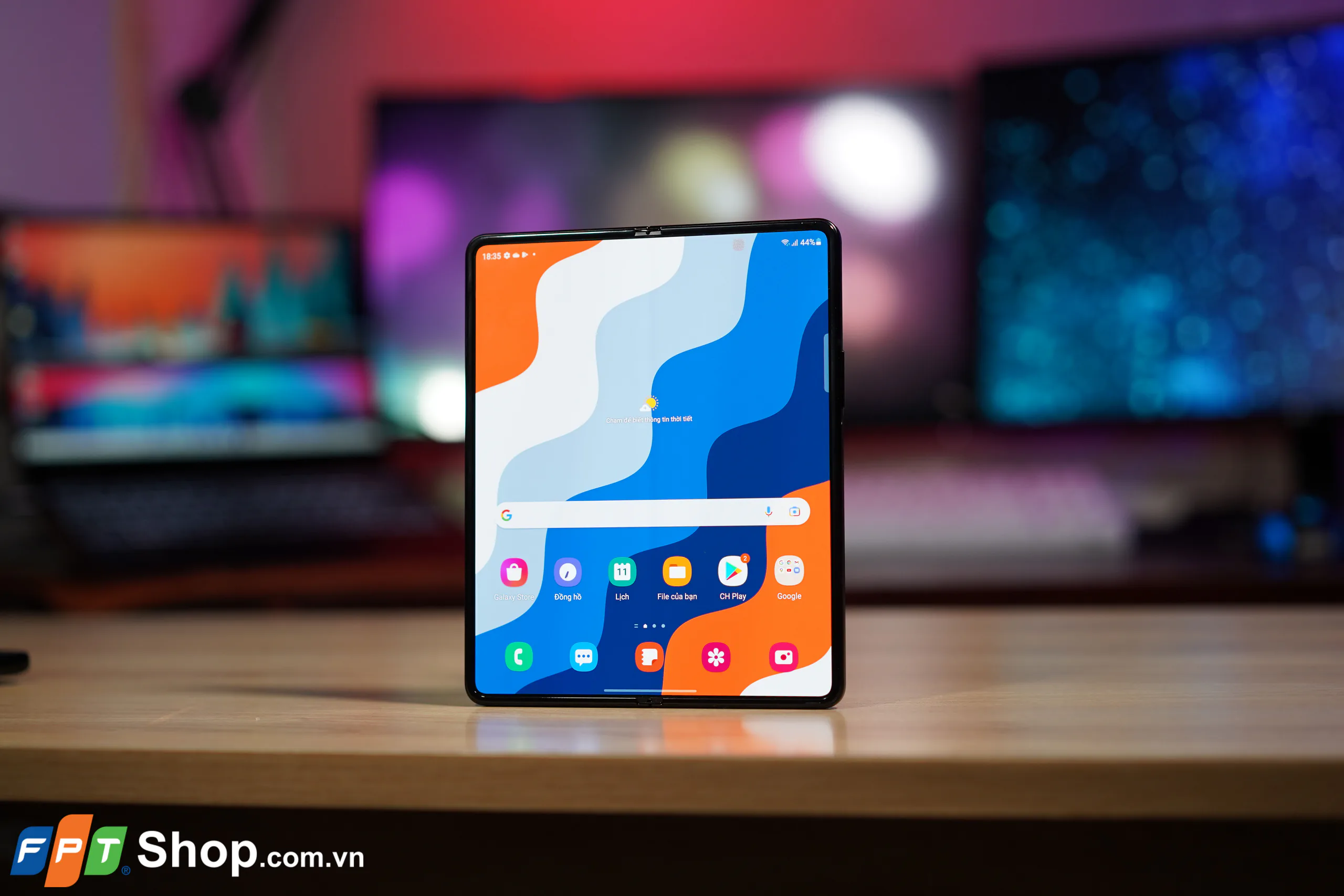FPT Shop tặng ưu đãi trị giá đến 6.4 triệu đồng cho khách hàng đặt trước Galaxy Z Fold3 | Flip3 5G