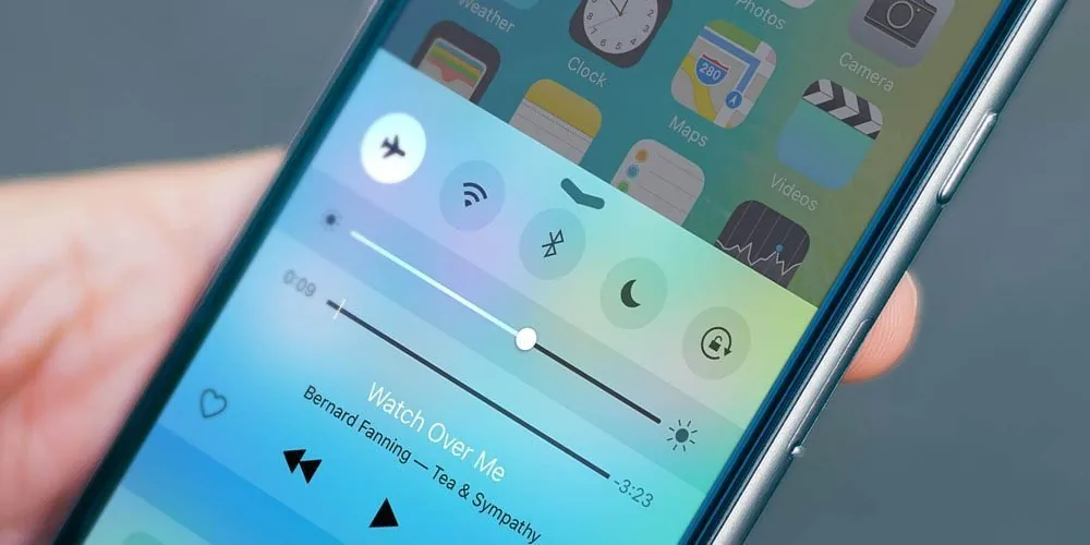 6 mẹo giúp bạn sạc iPhone nhanh hơn trong những tình huống cần thiết
