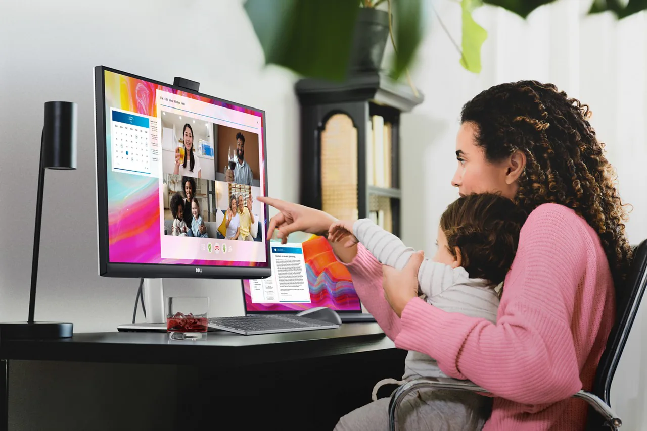 Dell ra mắt các mẫu màn hình mới phục vụ cho hội thoại trực tuyến phù hợp với thời điểm hiện tại