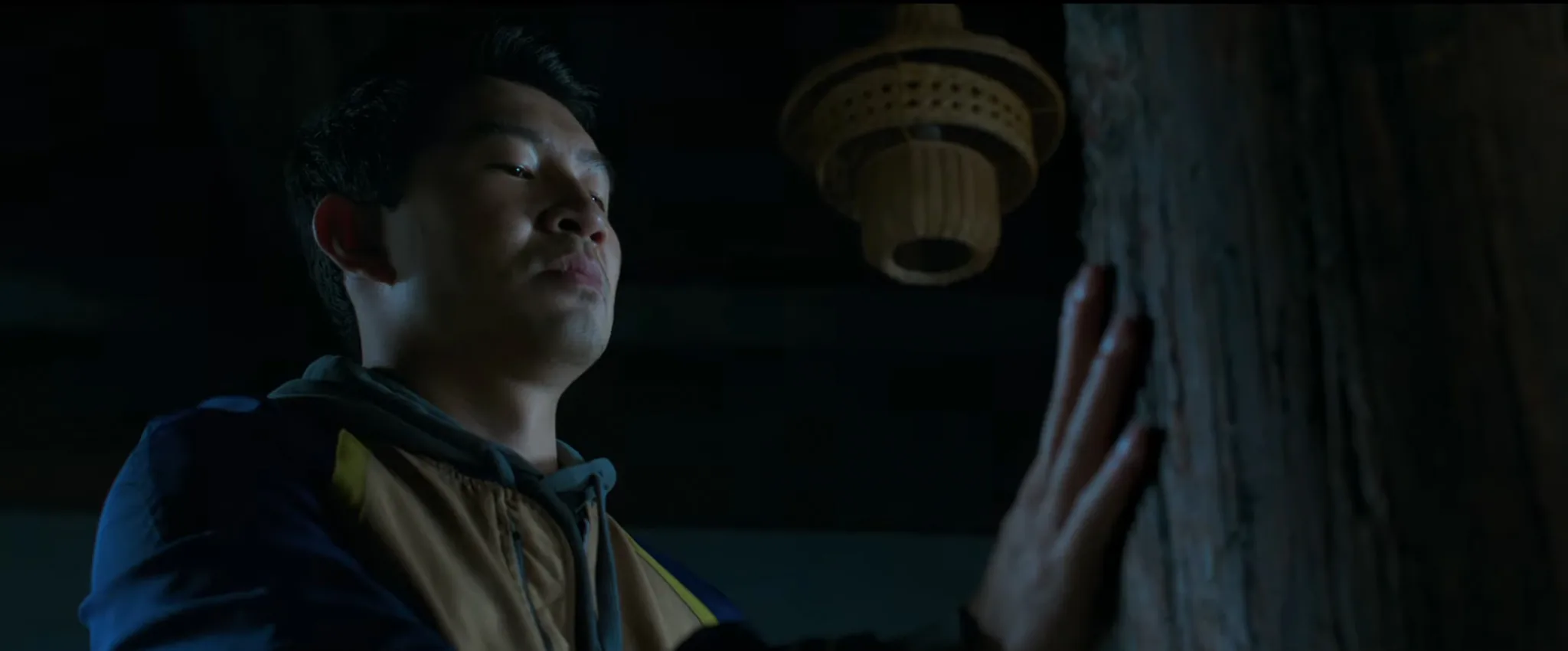 Marvel tung trailer Shang-Chi & The Legend of the Ten Rings mới, hứa hẹn màn võ thuật cực đã mắt cùng sự nguy hiểm của kẻ phản diện