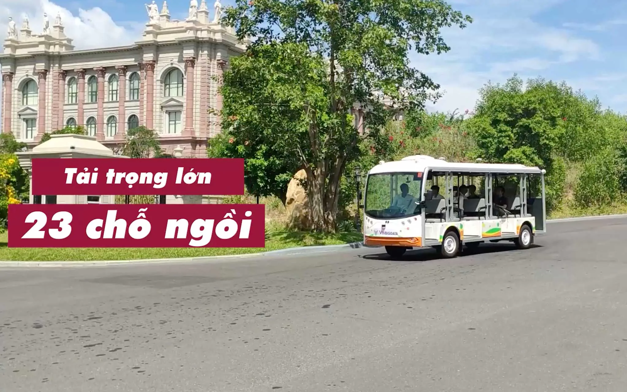 Viện nghiên cứu Dữ liệu lớn VinBigdata của Tập đoàn Vingroup vừa đưa vào triển khai thử nghiệm xe điện tự hành cấp độ 4
