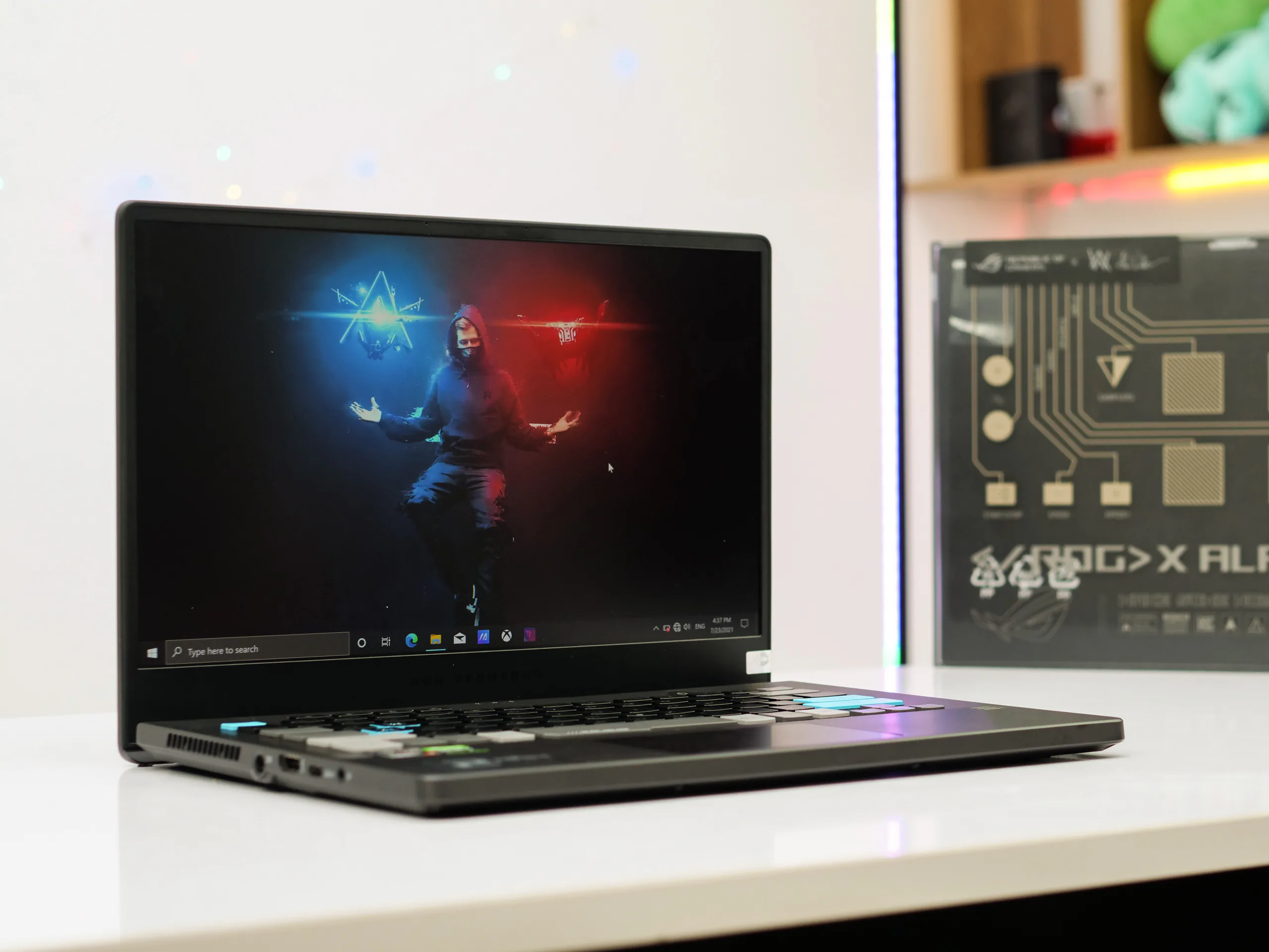 Trên tay laptop chơi game ASUS ROG Zephyrus G14 Alan Walker Edition: Vẻ ngoài cool ngầu, hiệu năng mạnh mẽ với kích thước nhỏ gọn