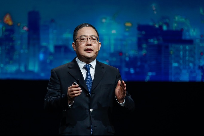 Đi sâu vào kỹ thuật số từ thực tiễn, Huawei ra mắt 11 giải pháp dựa trên tình huống